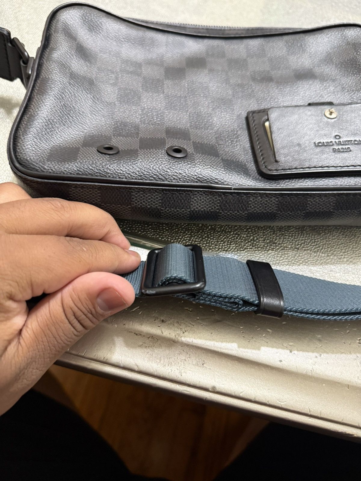 Louis Vuitton Louis Vuitton Damier Alpha Messenger Side Bag Black Size ONE SIZE - 21 Thumbnail