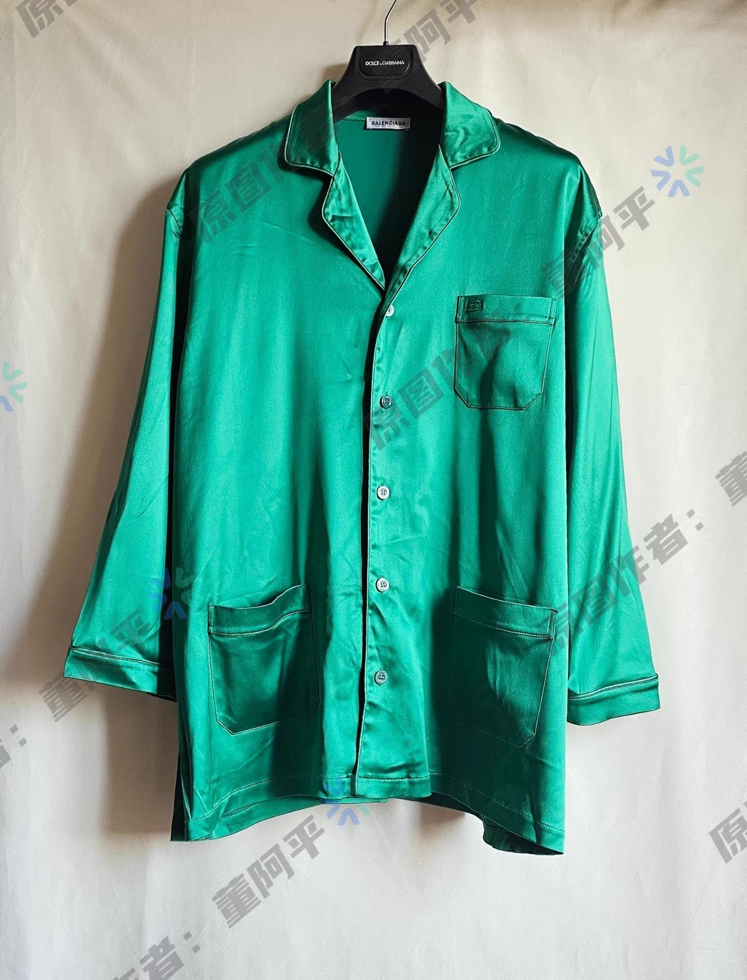 Balenciaga Balenciaga Green Long Sleeve Pajama Shirt Size US XL / EU 56 / 4 - 1 Thumbnail