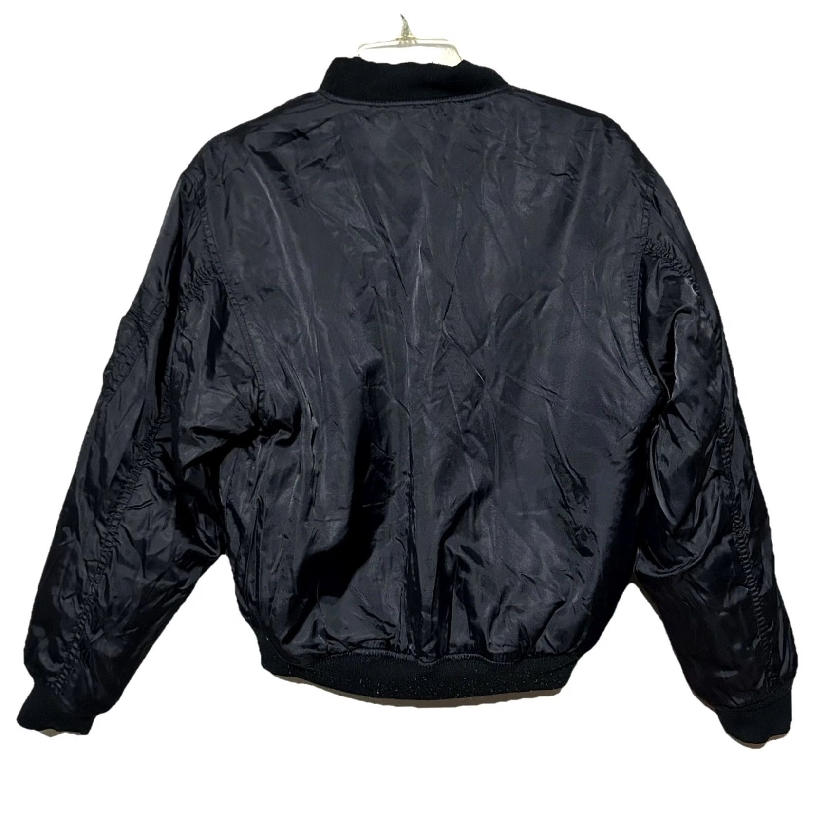 Southpole VINTAGE Southpole Quilt ed Nylon Reversible Jacket Women M Black Bomber Jacket Quilted 2000s Y2K Womens Size M / US 6-8 / IT 42-44 - 4 Thumbnail
