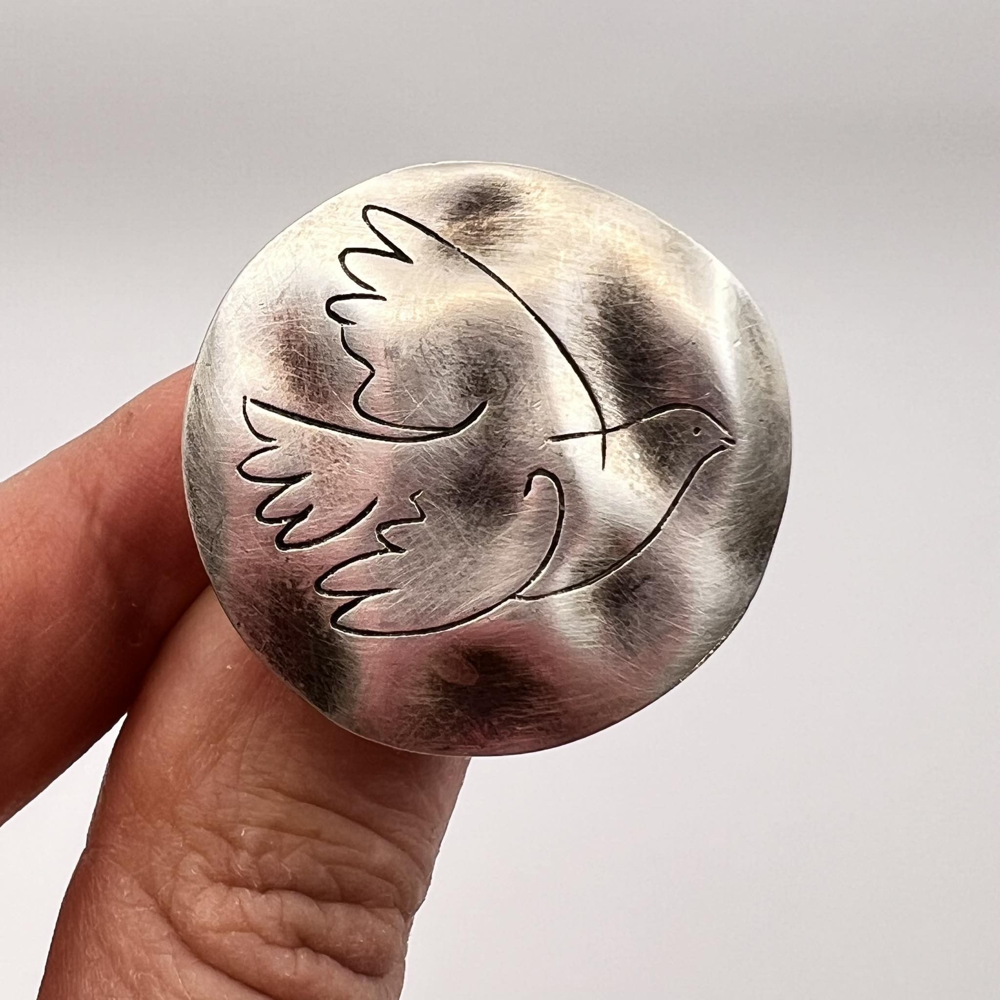 Sterling Silver Vintage Sterling Silver 925 Ring Dove Bird of Peace Size 7.5 Size ONE SIZE - 5 Thumbnail