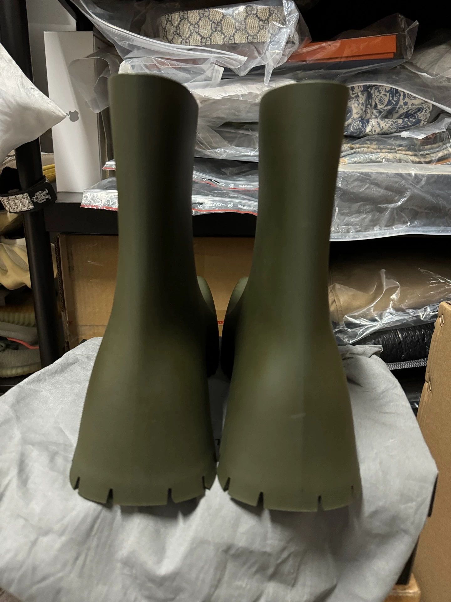 Balenciaga Balenciaga Trooper 42 Dark Green Unworn dust bag & card Size US 9 / EU 42 - 4 Thumbnail