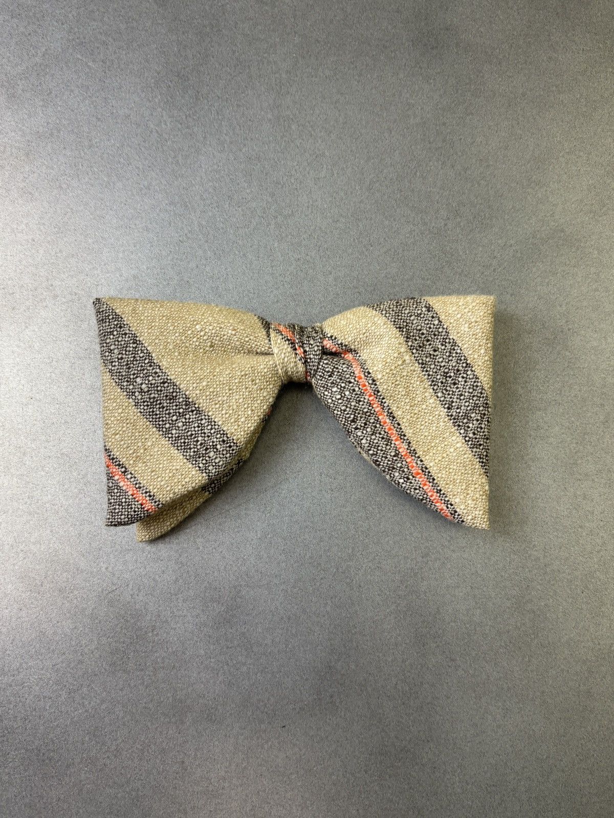 Vintage 1980s Vintage Bow Tie Butterfly Plaid Wool Oversized 1970s Size ONE SIZE - 6 Thumbnail