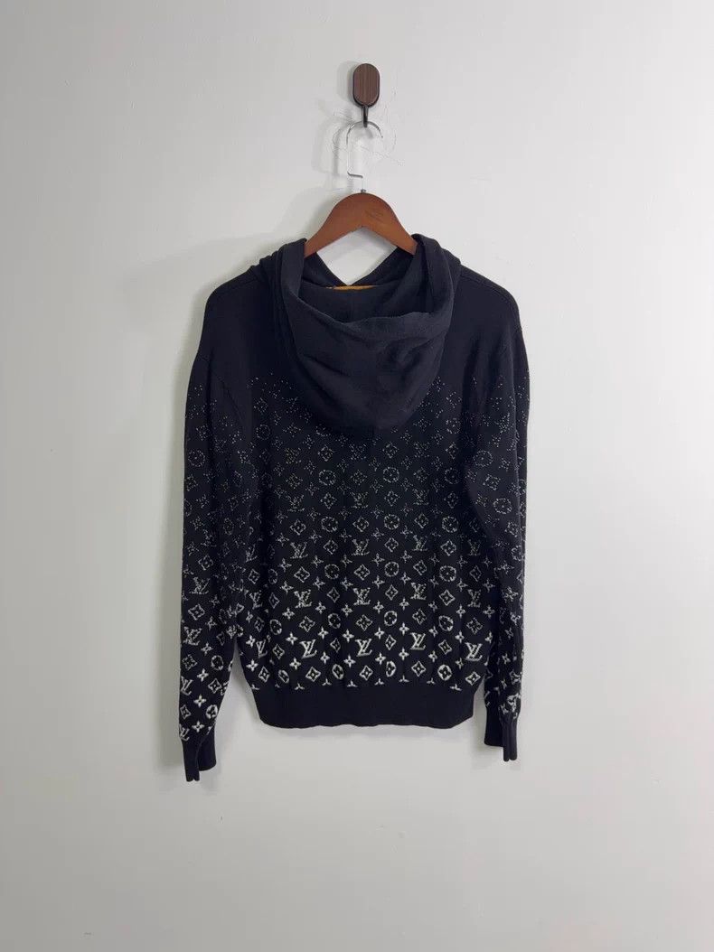 Louis Vuitton Louis Vuitton Black and white gradient print hooded sweats Size US S / EU 44-46 / 1 - 2 Thumbnail