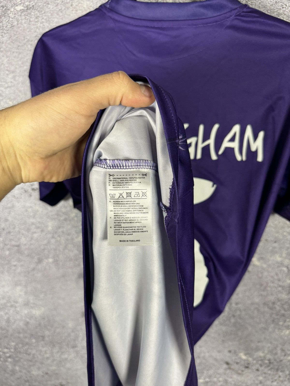 Vintage BELLINGHAM Y-3 Real Madrid 2023/24 Fourth Fan Version Jersey Size US S / EU 44-46 / 1 - 13 Thumbnail