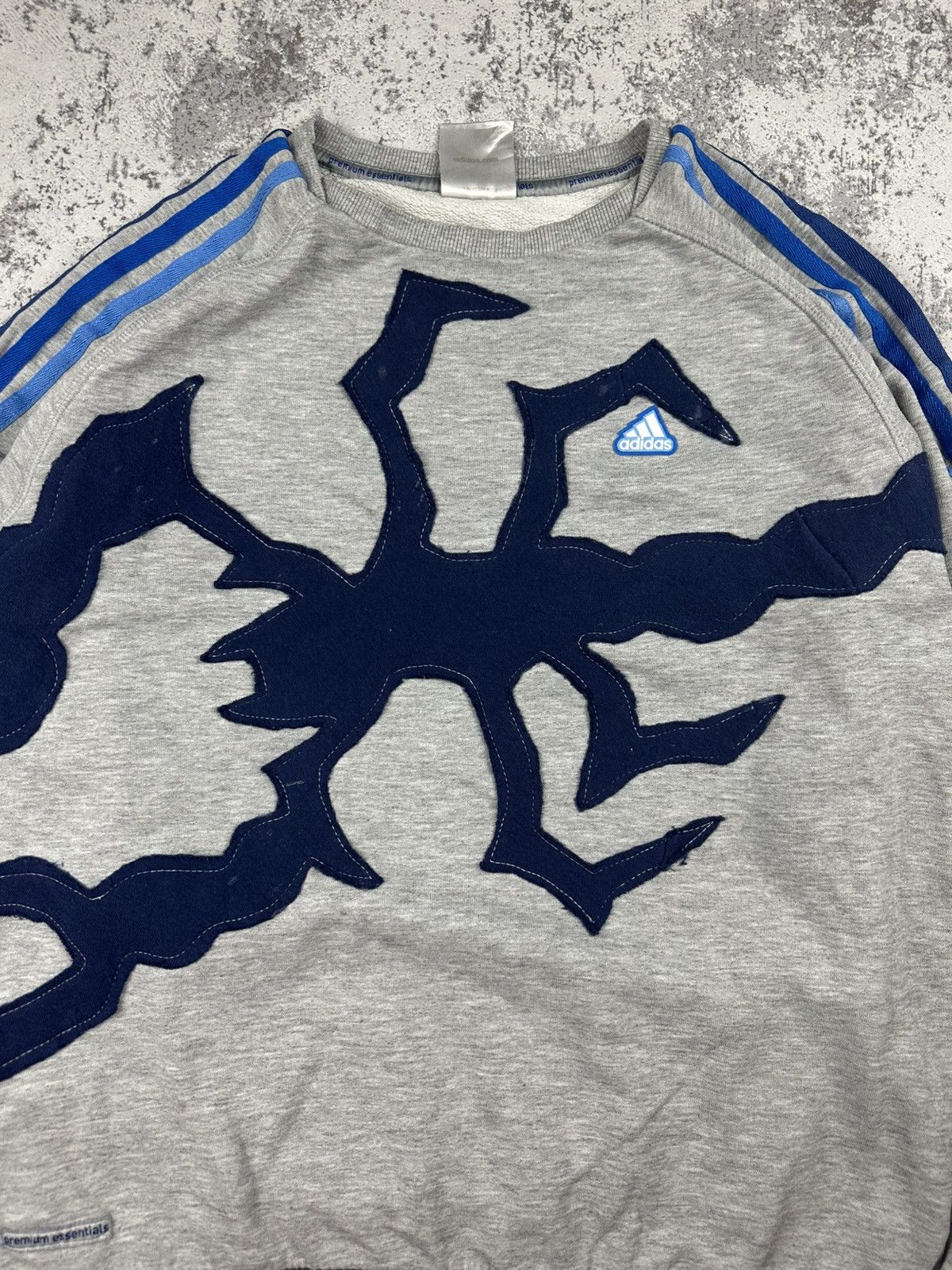 Adidas Custom Adidas Essentials Crewneck Sweatshirt Hoodie Size US M / EU 48-50 / 2 - 2 Thumbnail