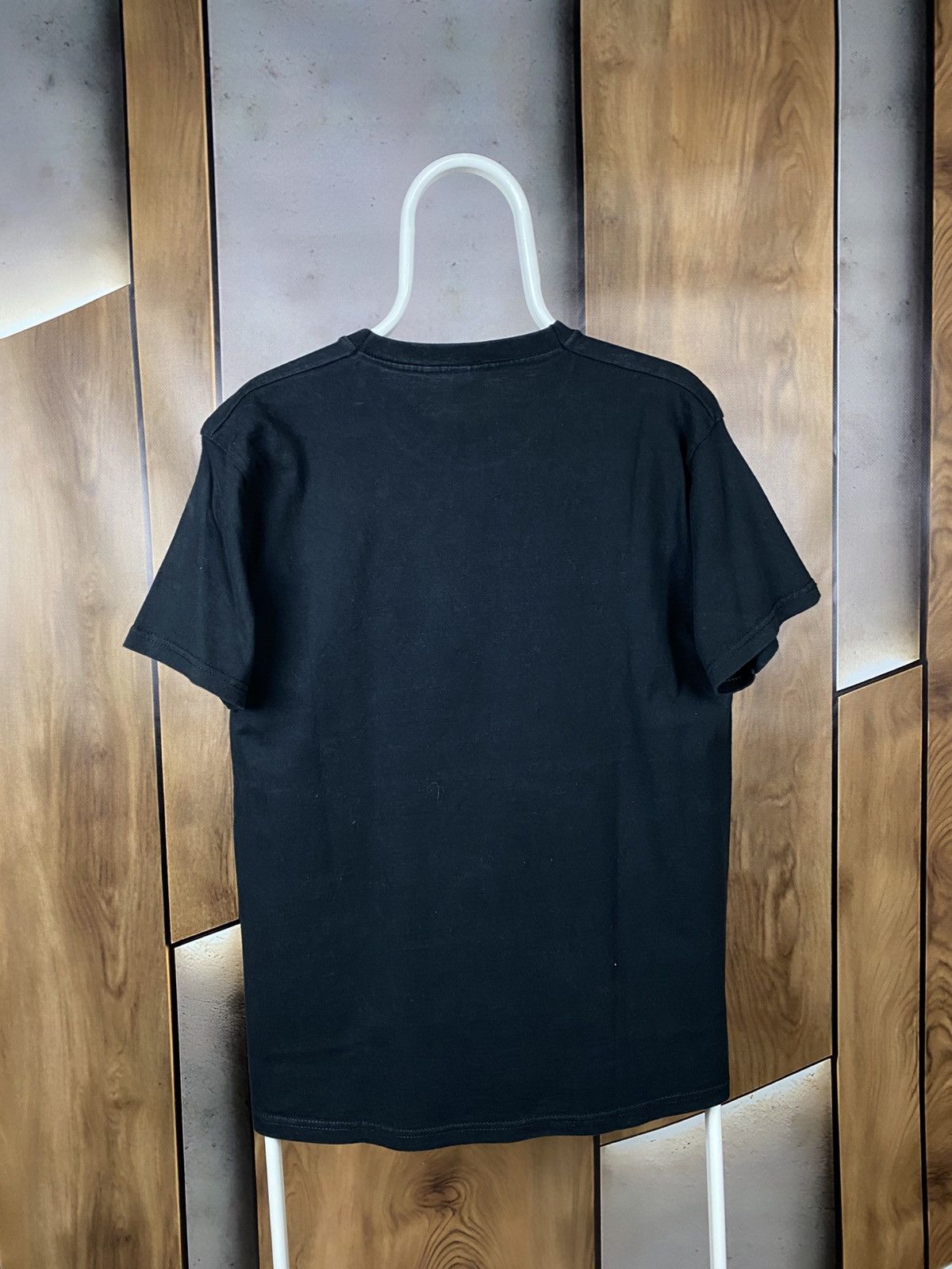 Band Tees 💀Vintage T-Shirt In Flames Rock Band Tee💀 Size US L / EU 52-54 / 3 - 9 Thumbnail