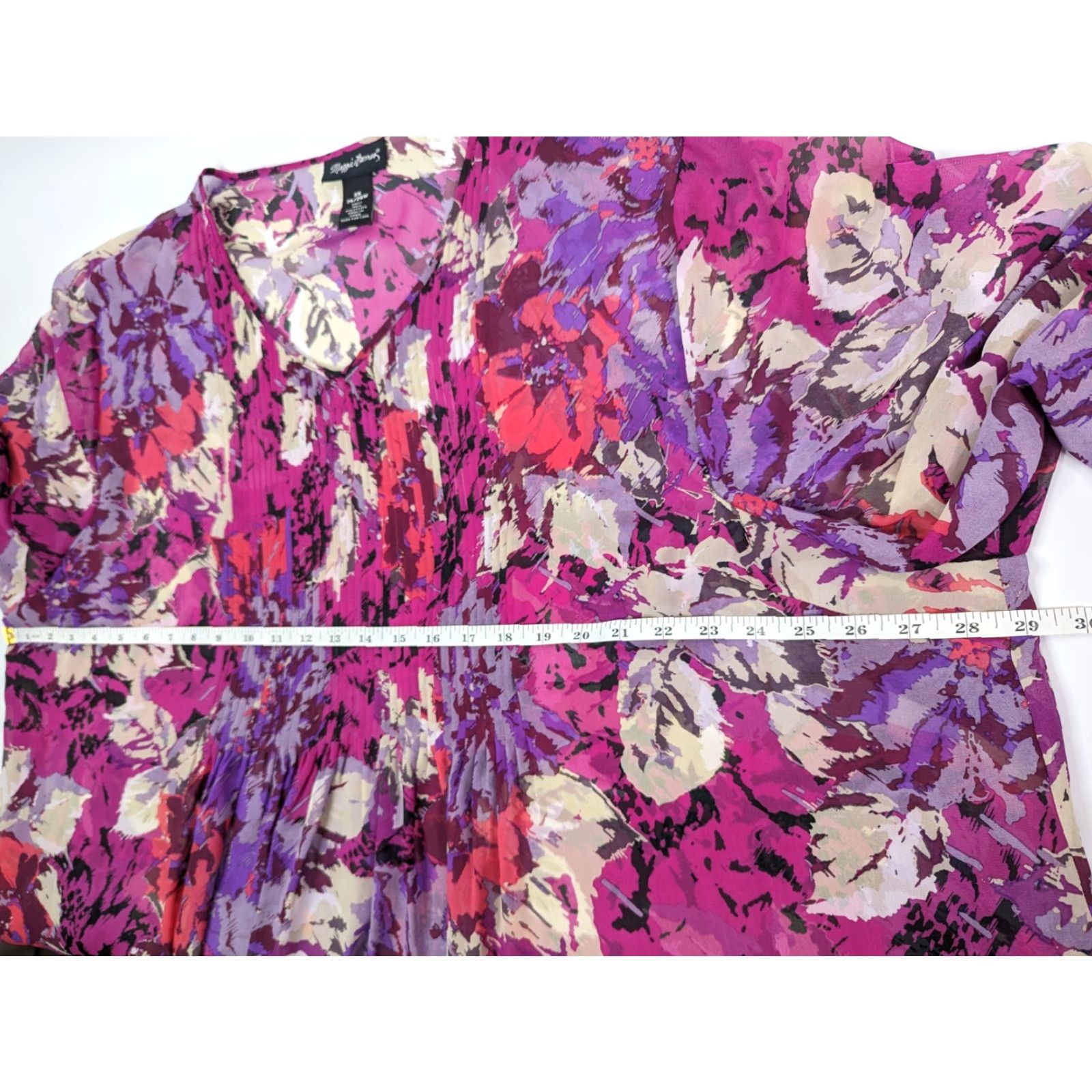Vintage Maggie Barnes Purple Abstract Top Womens Size 3X 26/28 Short Sleeve Ruffle Blouse V-Neck Paisley Flutter Sleeve Polyester Plus Shirt Size XXL / US 16-18 / IT 52-54 - 6 Thumbnail