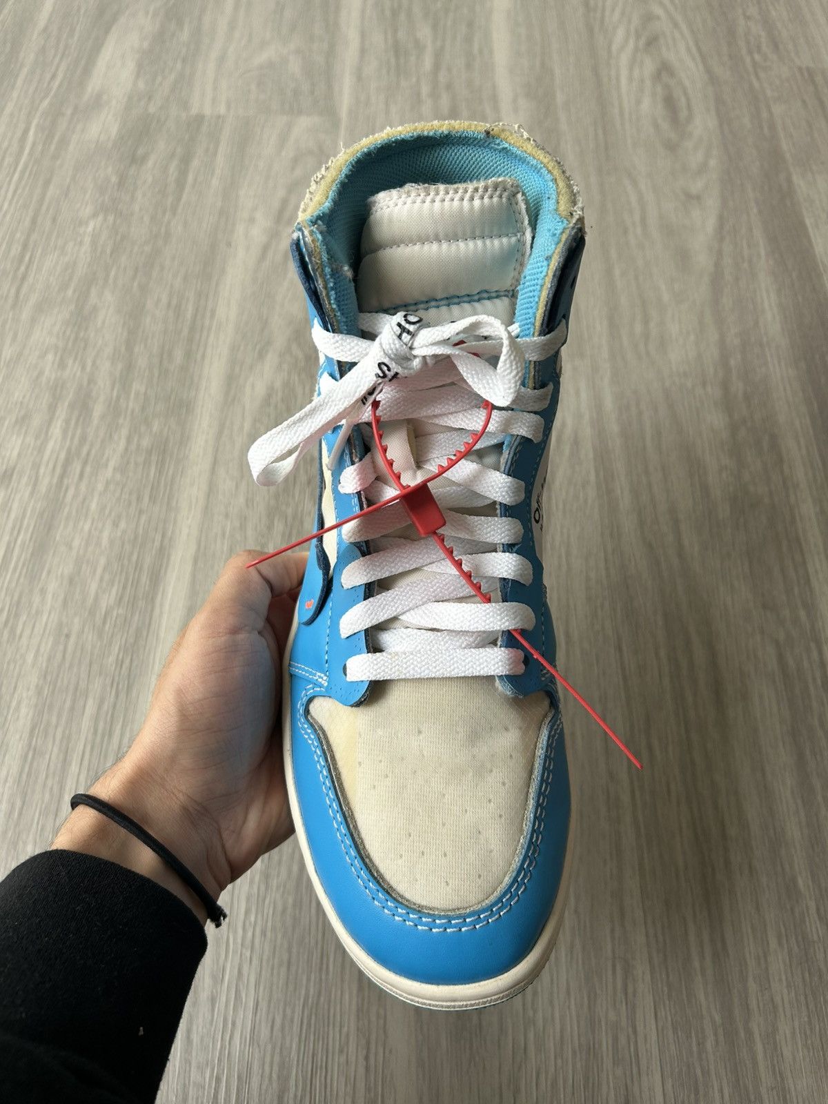 Jordan Brand × Off-White Off-White X Air Jordan 1 High OG UNC Size 8.5 Size US 8.5 / EU 41-42 - 8 Thumbnail