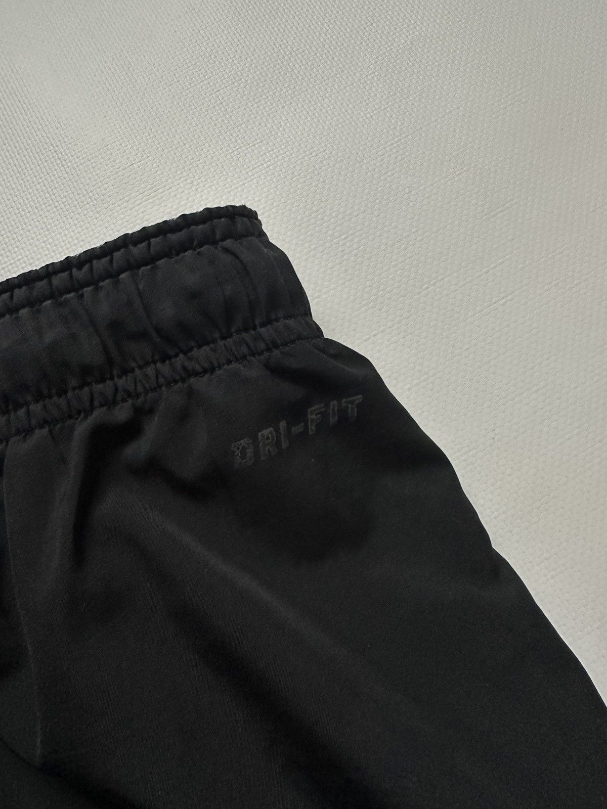 Nike Nike Drill Nylon Pants size M Size US 32 / EU 48 - 8 Thumbnail
