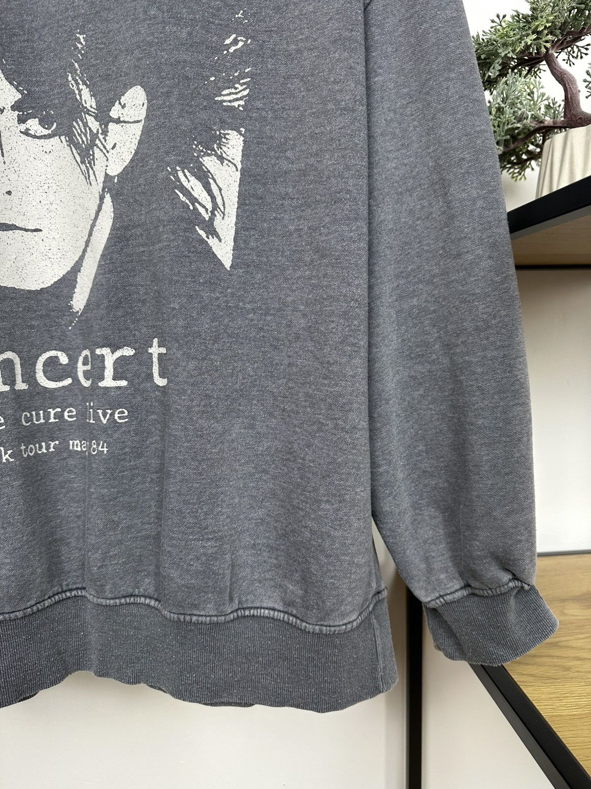 Band Tees The Cure Rober Smith Portrait sweatshirt oversized Band tour Size US M / EU 48-50 / 2 - 4 Thumbnail