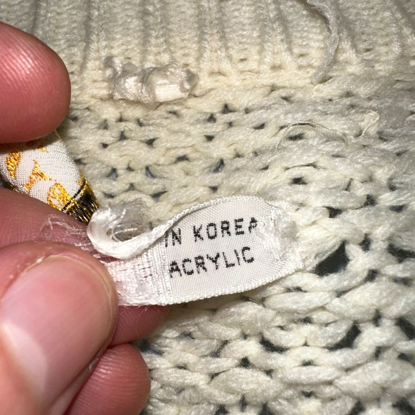 Hudson VINTAGE Hudson's Bay Cardigan Sweater Mens L Ivory Acrylic Cable-Knit Fisherman 80s Korea Size US L / EU 52-54 / 3 - 5 Thumbnail