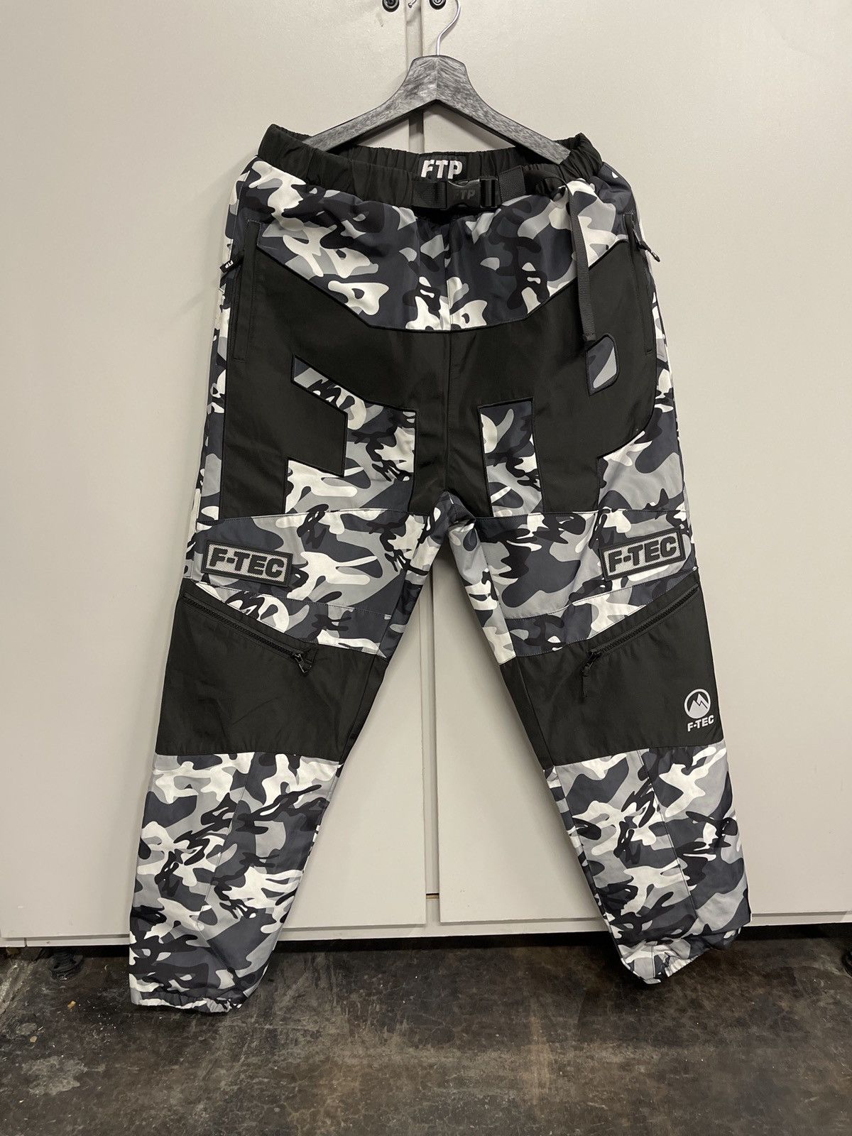 Fuck The Population FTP F-Tec Pant Snow Camo - Medium Size US 30 / EU 46 - 3 Thumbnail