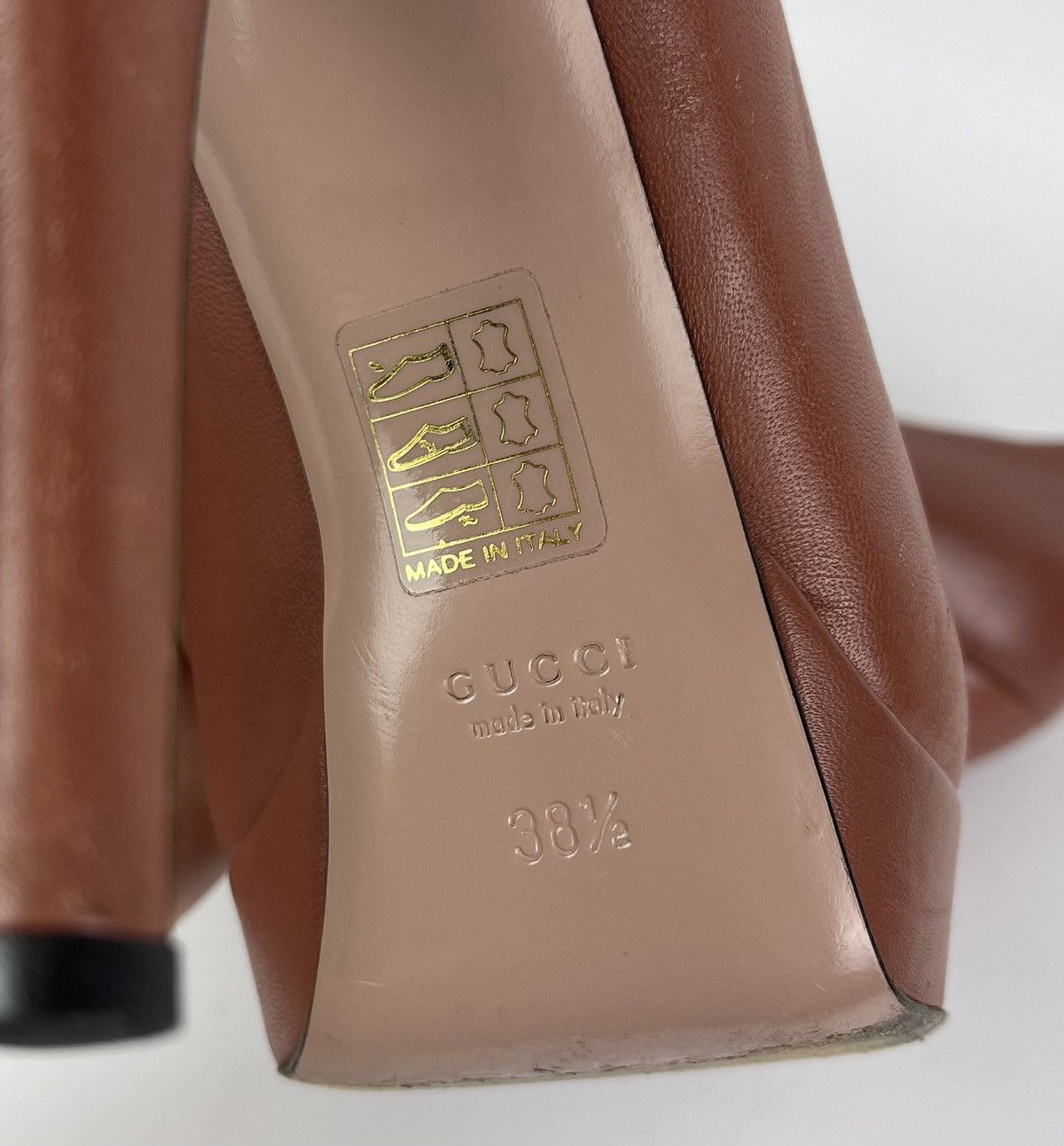 Designer Gucci Patent Leather Platform Pumps Heels Shoes Size 38.5 Size US 8.5 / IT 38.5 - 11 Thumbnail