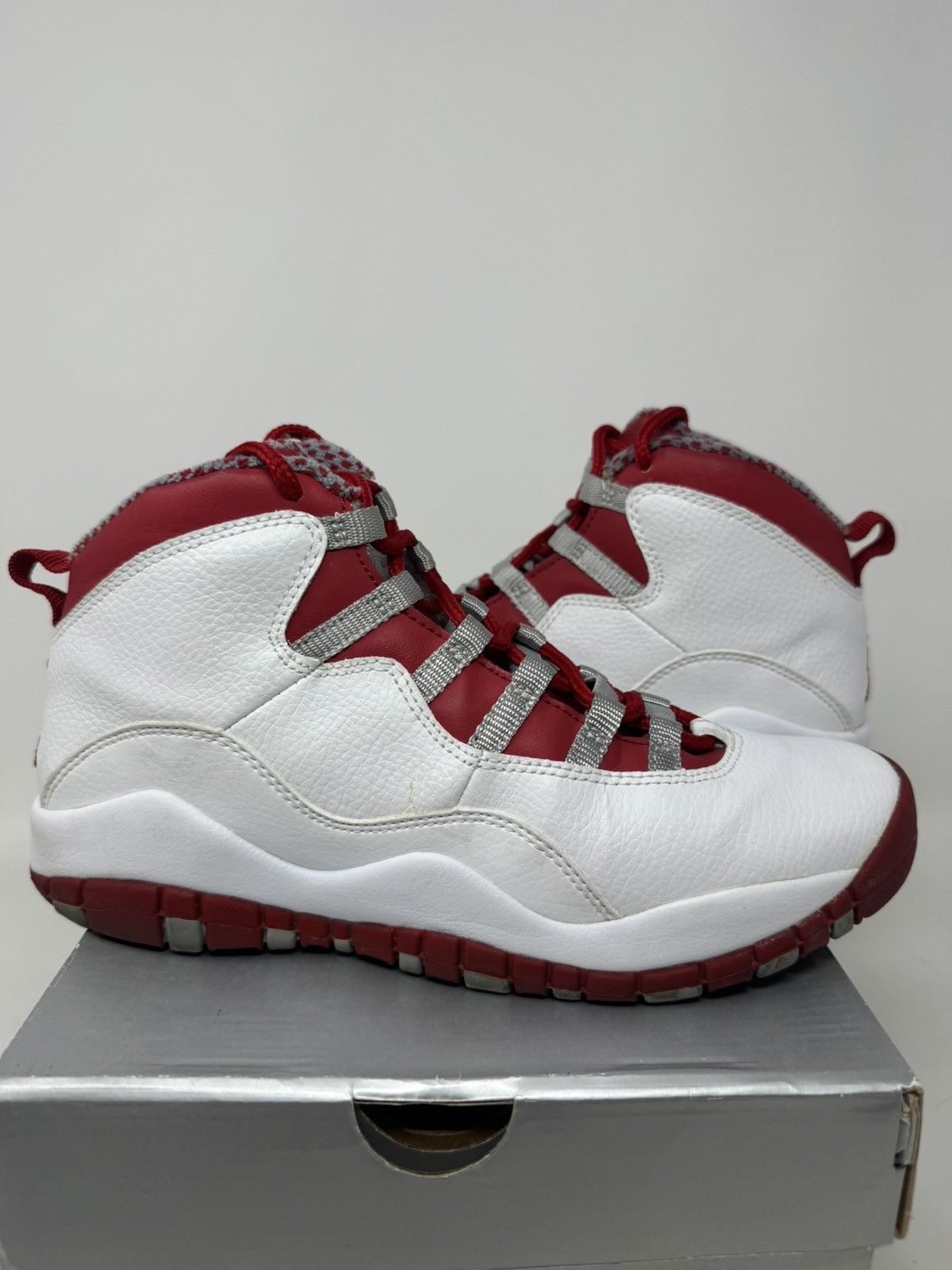 Jordan Brand Nike Air Jordan 10 Retro Gs Red Steel 2005 Size US 5.5 / EU 38 - 2 Thumbnail