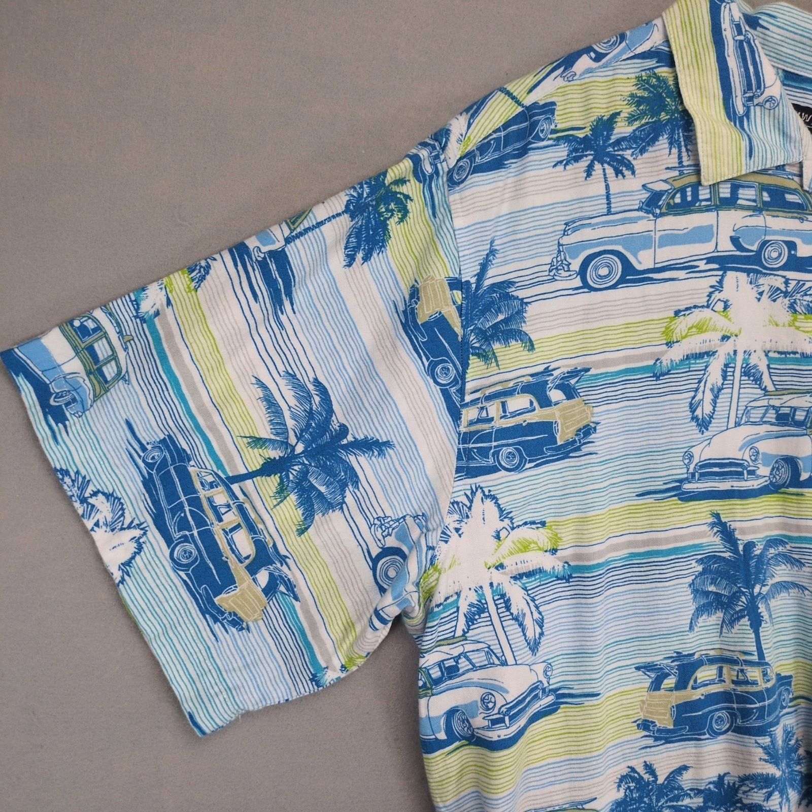 Other Newport Blue Men's XL Hawaiian Button Up Shirt Chevy Woodie Size US XL / EU 56 / 4 - 4 Thumbnail