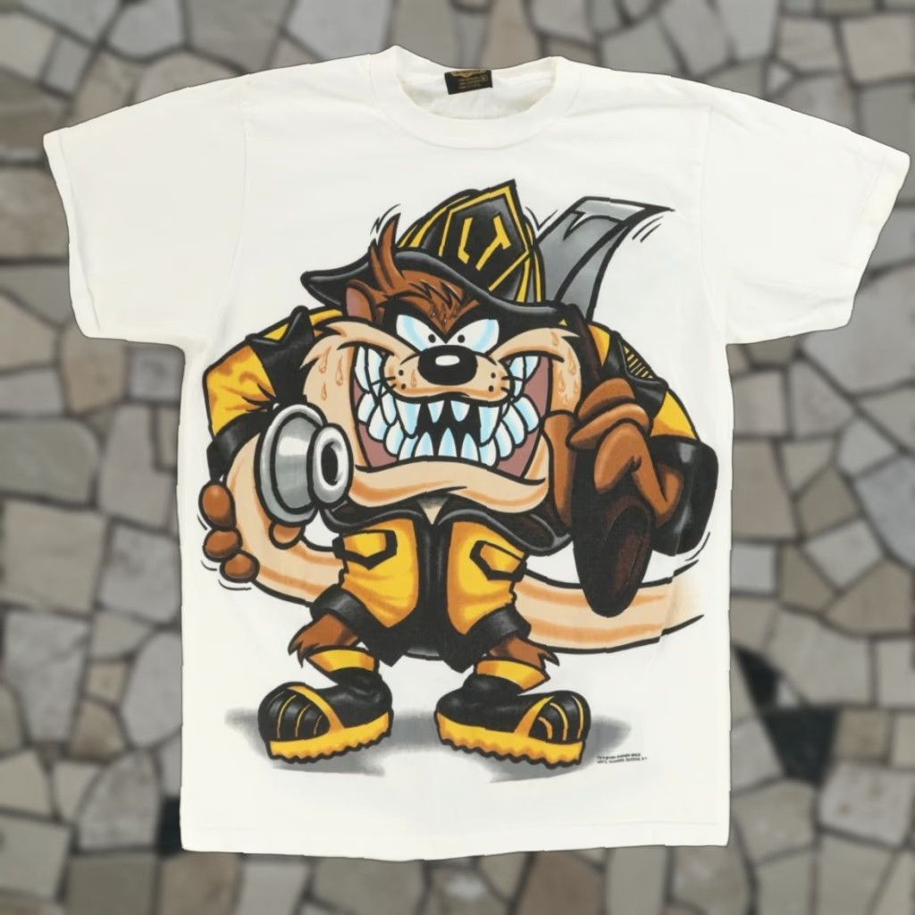 Changes VINTAGE Changes Shirt Men M VTG 1994 Tasmanian Devil Fire Dept. White T-Shirt Size US M / EU 48-50 / 2 - 1 Thumbnail