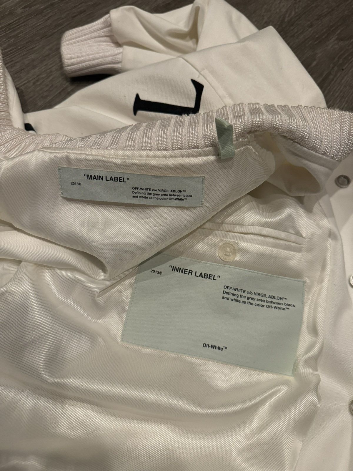 Off-White Off White Scorpion Embroidered The End 2017 Jacket White Size US L / EU 52-54 / 3 - 12 Thumbnail