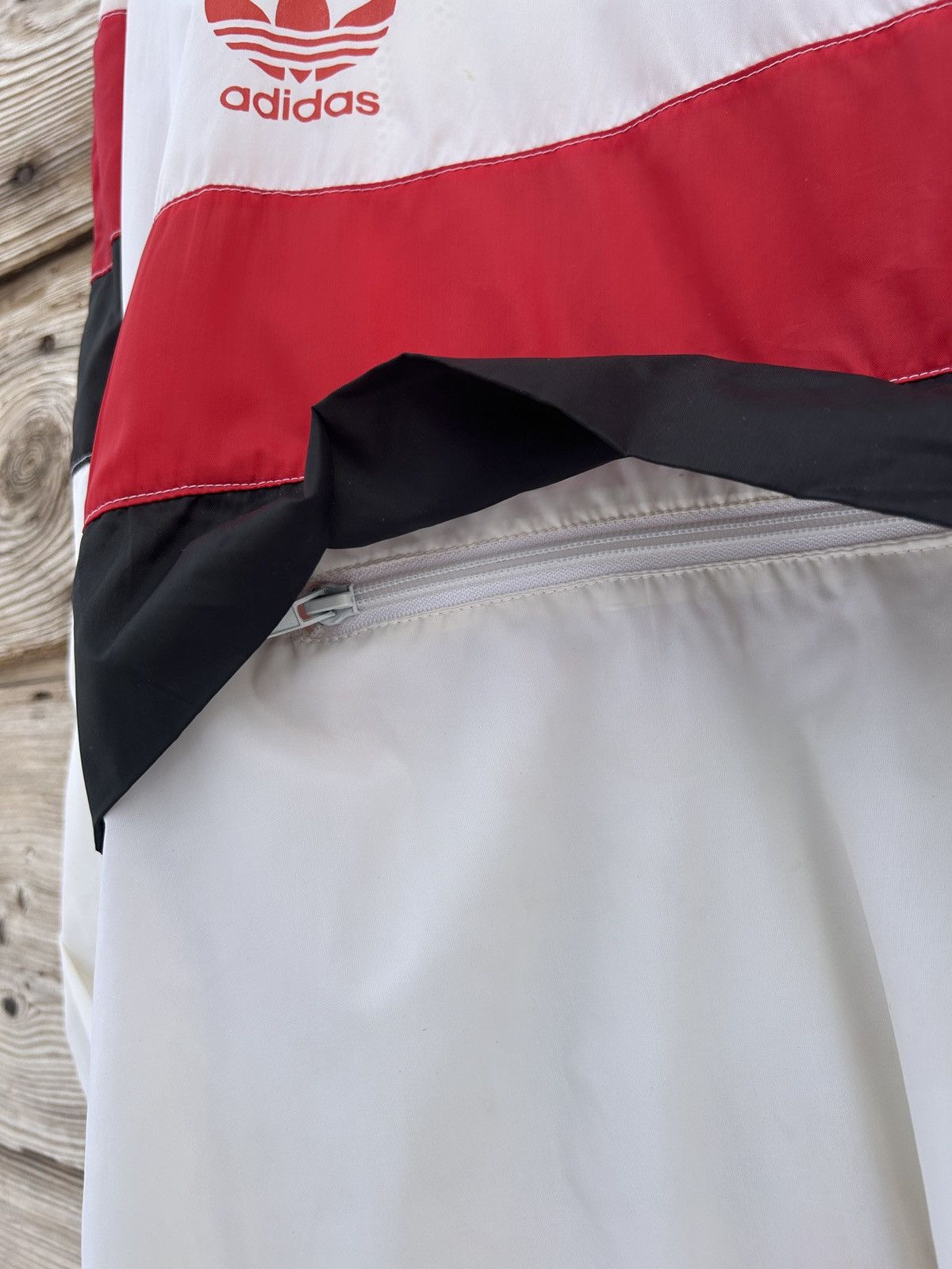 Adidas Adidas Ac Milan 1990/91/92 Hooded Lightweight Anorak Jacket Size US L / EU 52-54 / 3 - 5 Thumbnail