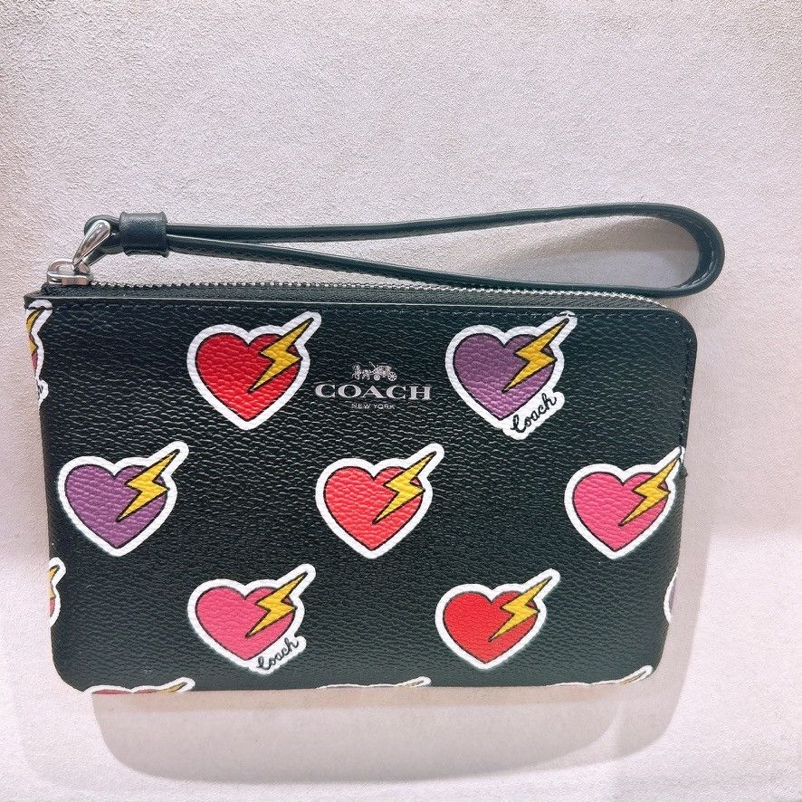 Coach Corner Zip Wristlet With Heart Bolt Print CW857 Size ONE SIZE - 1 Thumbnail