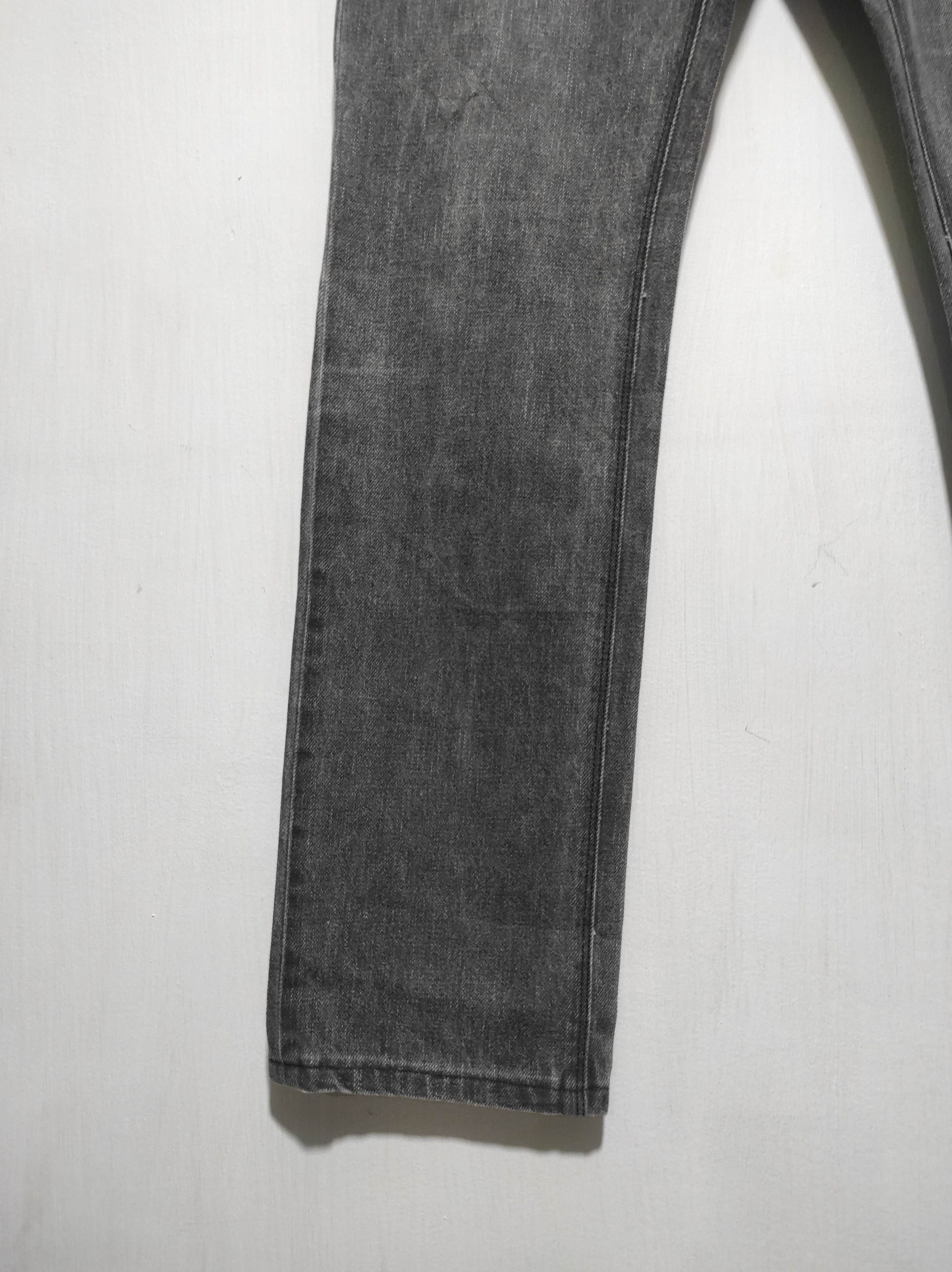 Prada Prada Logo Black Denim Tapered Fit Jeans size 30 Size US 30 / EU 46 - 3 Thumbnail