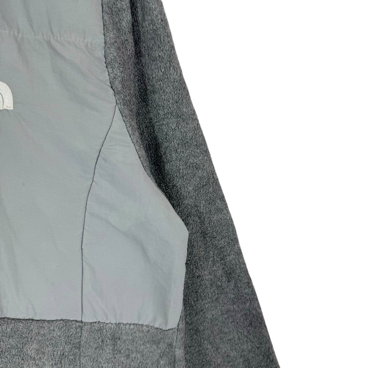 The North Face VINTAGE THE NORTH FACE FLEECE HOODIE JACKET Size US M / EU 48-50 / 2 - 6 Thumbnail