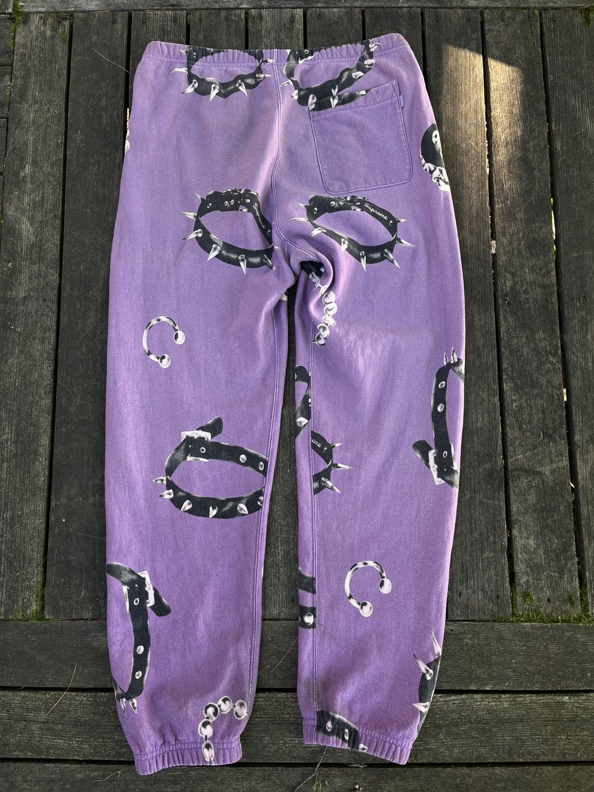 Supreme Supreme studded/spiked collar sweatpants S Size US 32 / EU 48 - 4 Thumbnail
