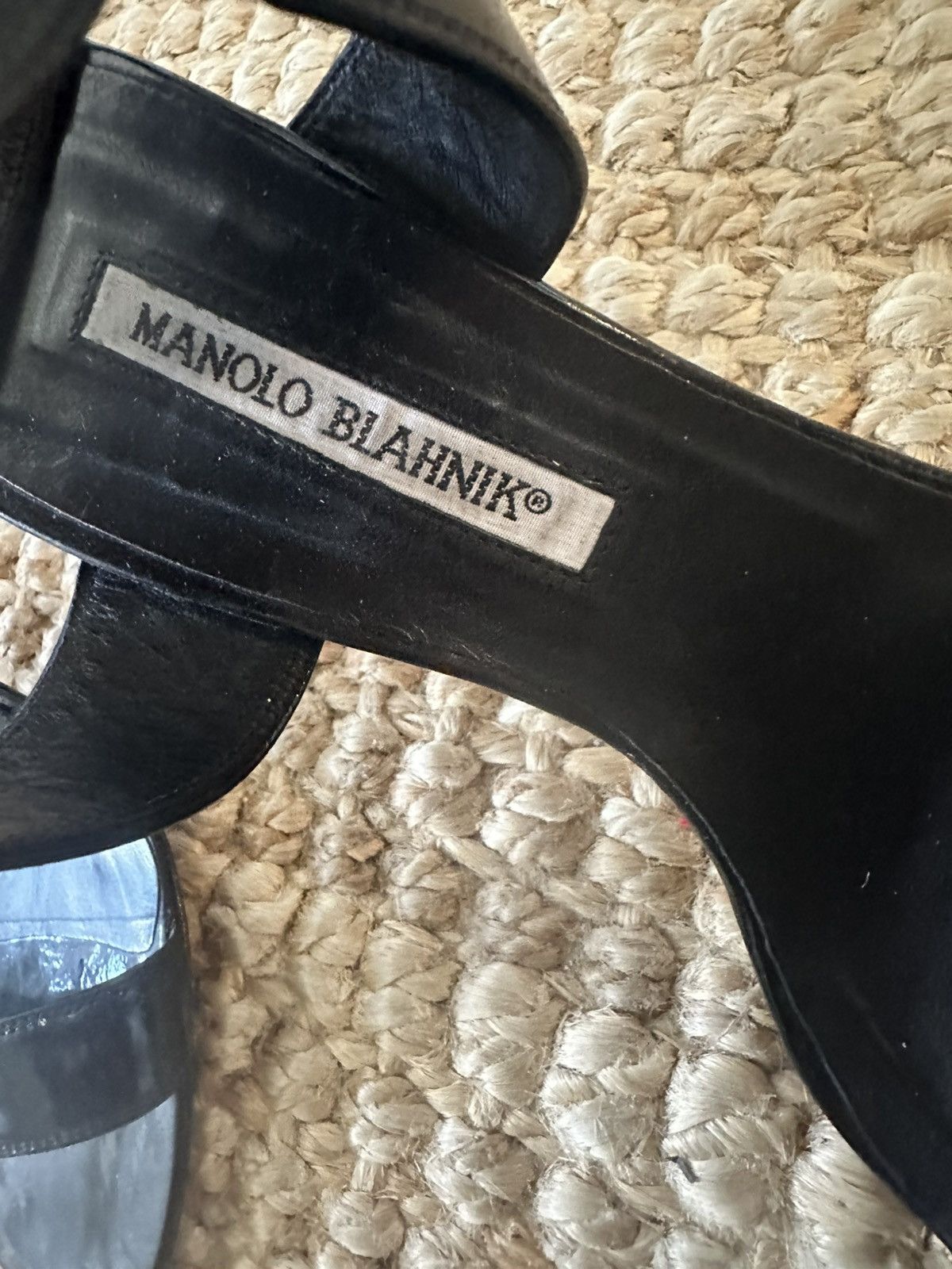 Manolo Blahnik EUC Auth Manolo Blahnik Patent Strap Heeled Sandals 37.5 Size US 7.5 / IT 37.5 - 5 Thumbnail