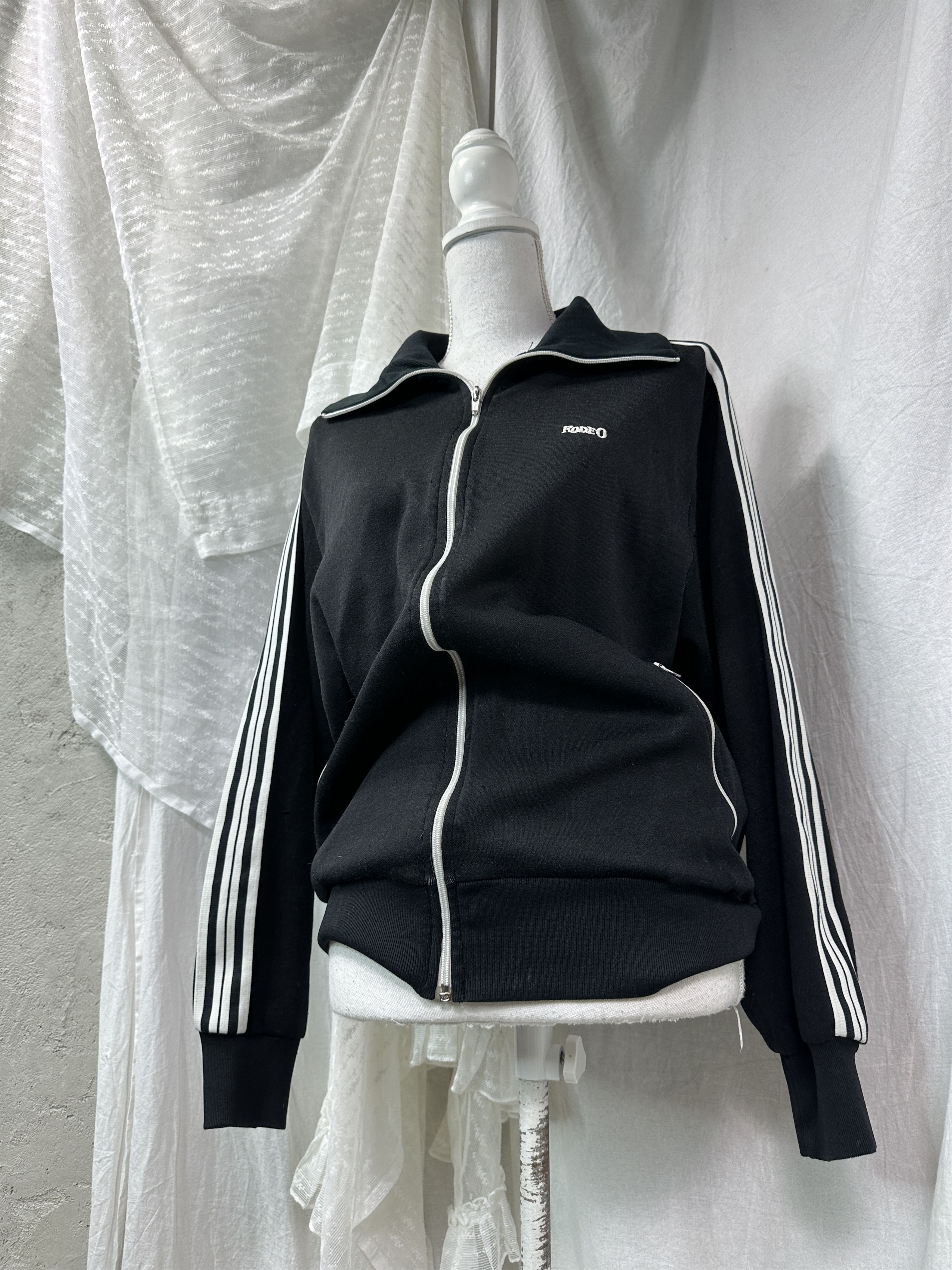Vintage Vintage Streetwear Sporty Skater Tracksuit Y2K Size US L / EU 52-54 / 3 - 1 Thumbnail