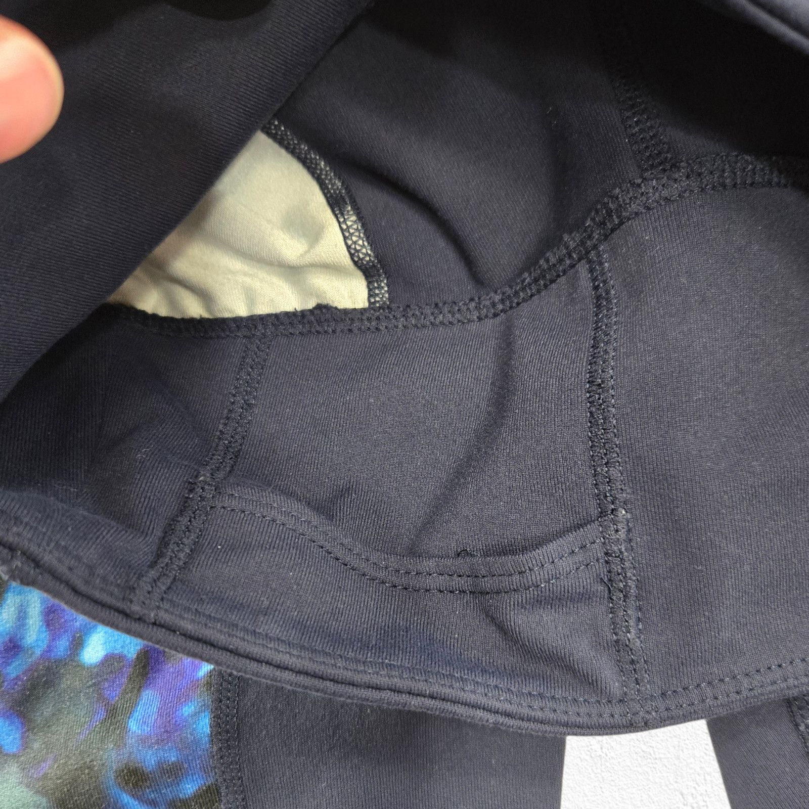 Athleta Athleta Black Blue Floral Leggings Activewear Size XS Size 26" / US 2 / IT 38 - 7 Thumbnail