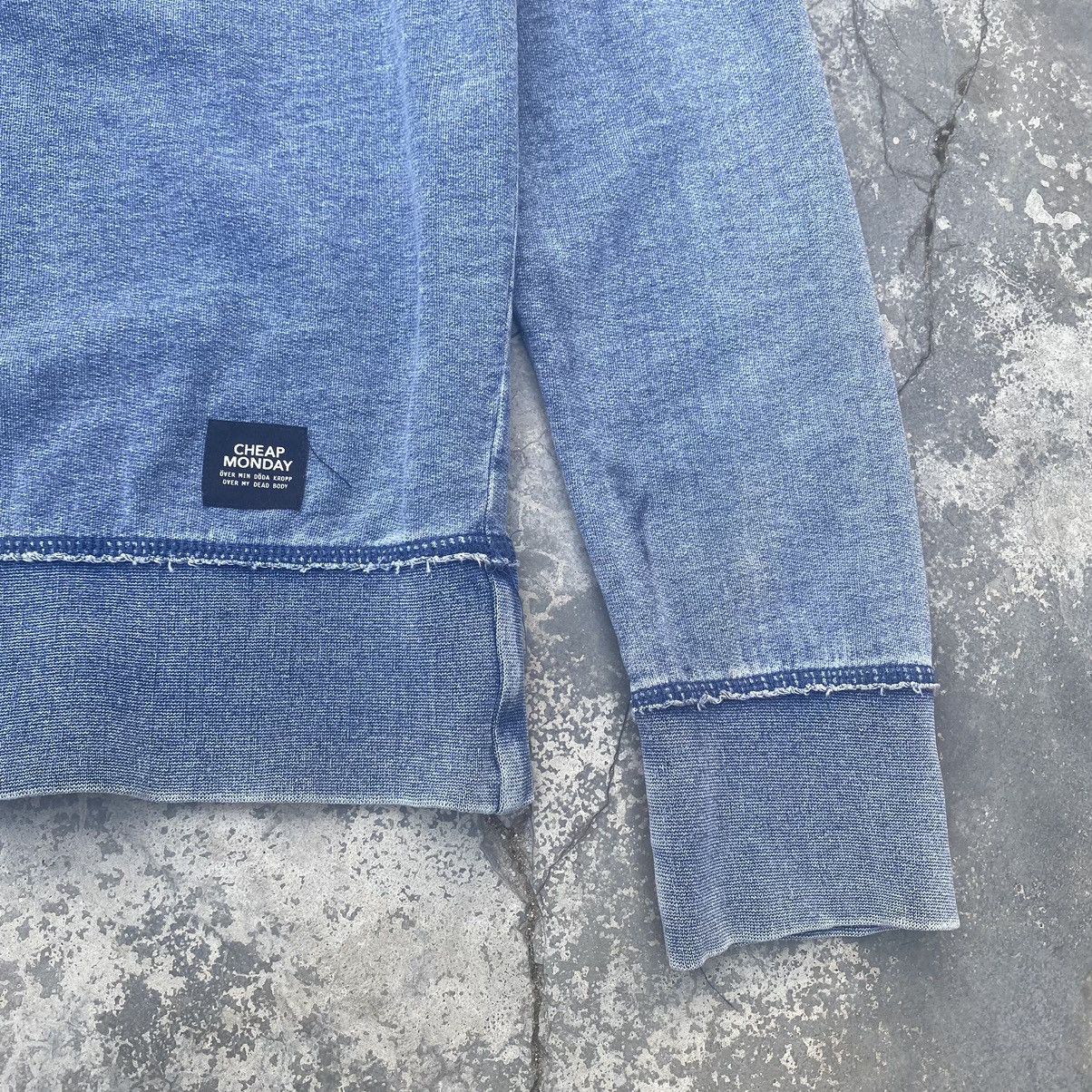Cheap Monday CHEAP MONDAY Faded Indigo Sweatshirt Size US M / EU 48-50 / 2 - 8 Thumbnail