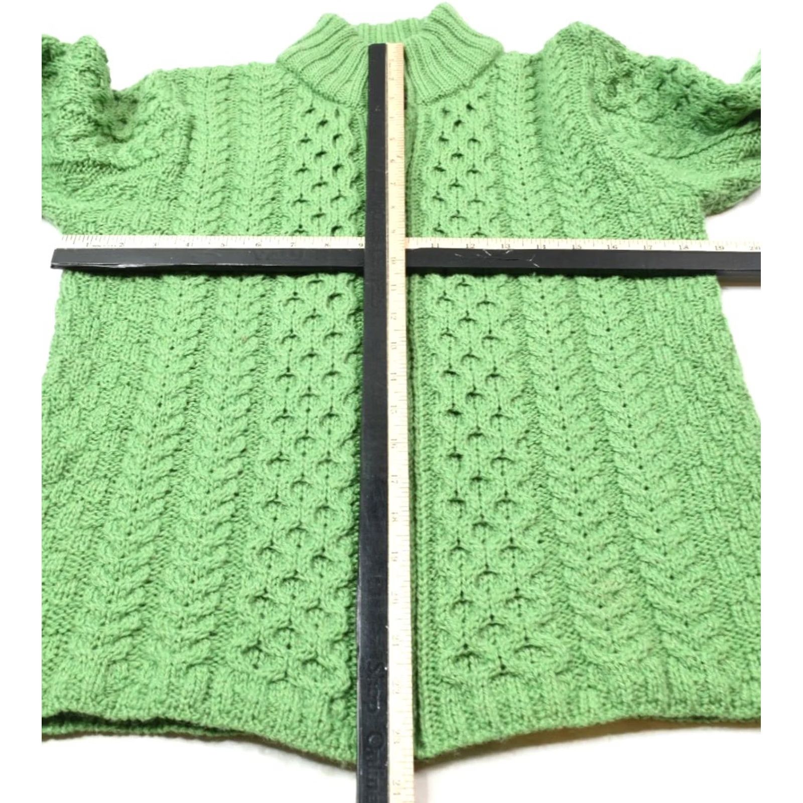 Vintage Inis Crafts Cable-Knit Sweater Womens M Green Merino Wool Full Zip Size M / US 6-8 / IT 42-44 - 7 Thumbnail