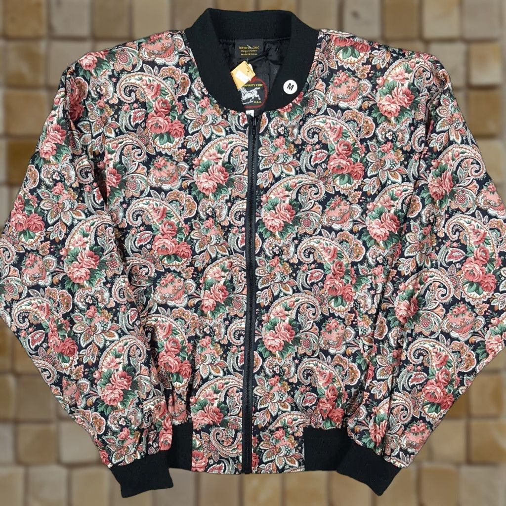 Pinko VINTAGE Infinity Chic Windbreaker Jacket Women Medium Pink Paisley Floral Zip Up Casual Retro 80s Size M / US 6-8 / IT 42-44 - 1 Thumbnail
