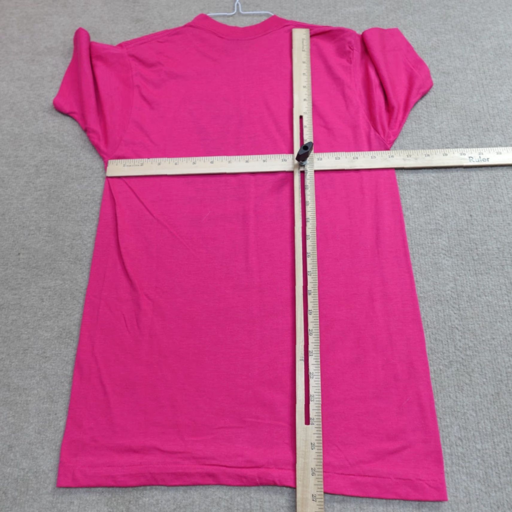 Vintage VINTAGE American Vintage Shirt Men S Pink USA 50/50 Crew Neck Short Sleeve CottonBlend 50/50 USA Shirt Vintage Pink Men S Small Size US S / EU 44-46 / 1 - 4 Thumbnail