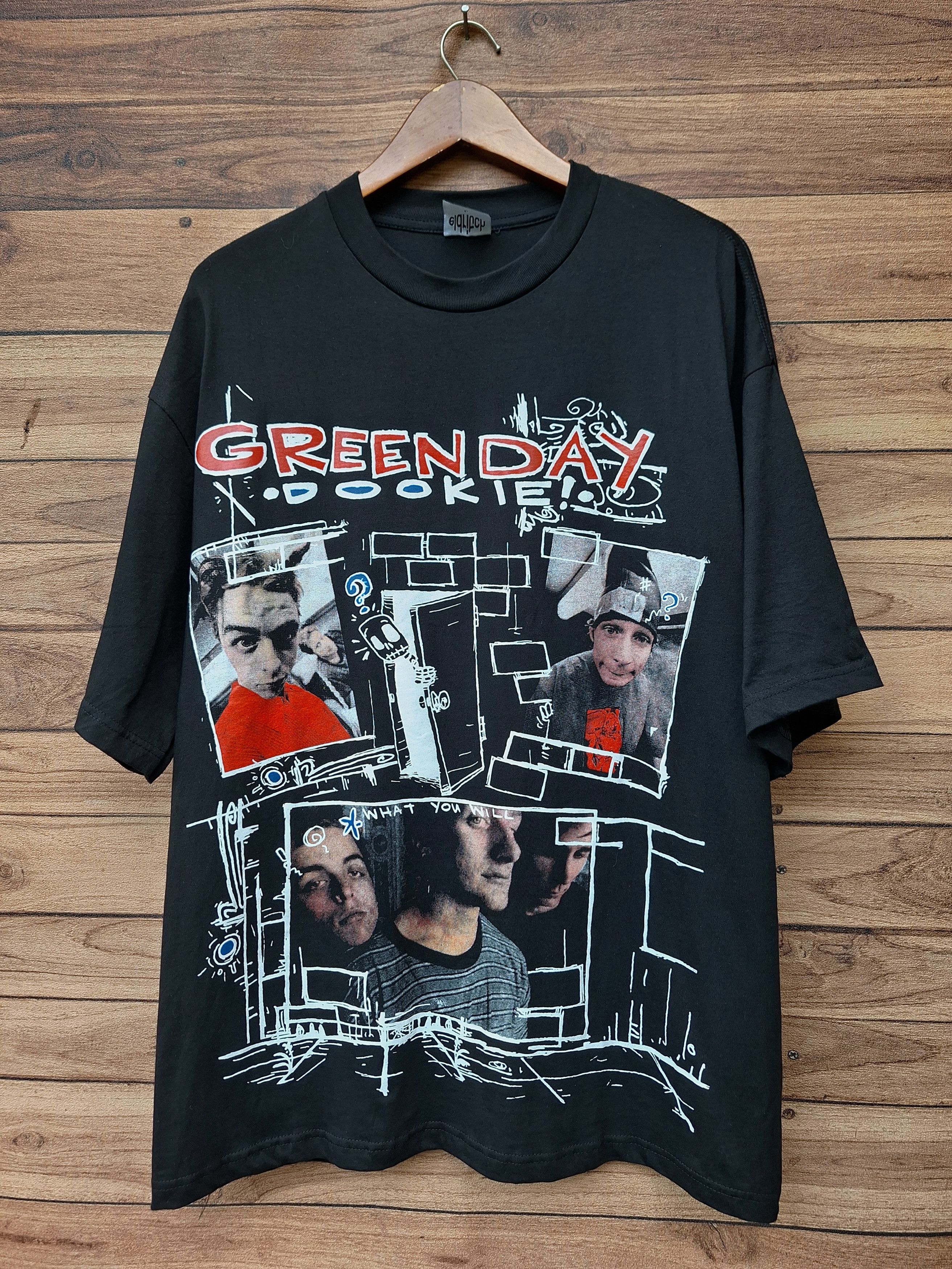 Vintage 🔥RARE🔥 Green day dookie album punk rock metal boot tee Size US L / EU 52-54 / 3 - 1 Thumbnail