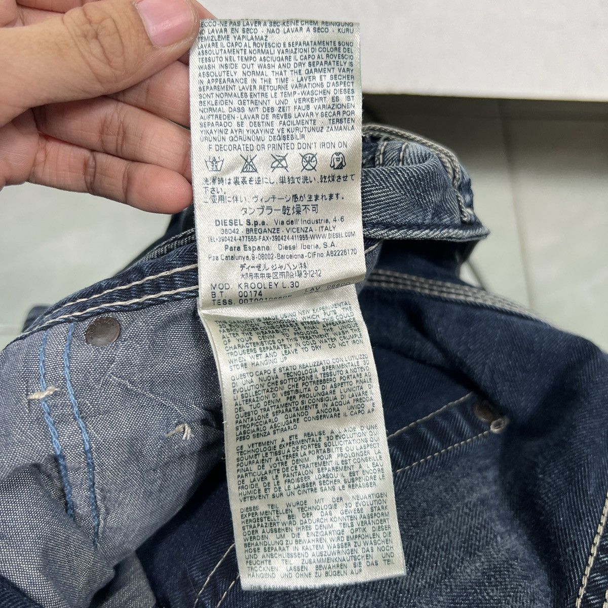 Diesel 🔥 DIESEL DYED WASH KROOLEY REGULAR SLIM CARROT Size US 30 / EU 46 - 23 Thumbnail