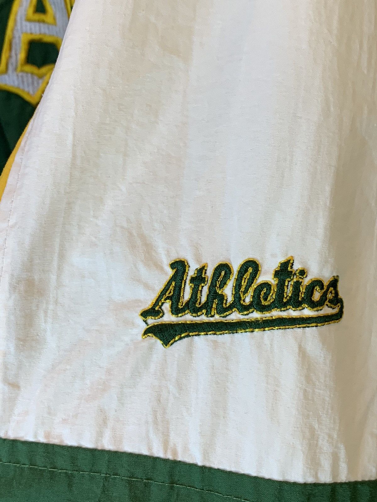 Starter *RARE* Vintage Oakland Athletics A’s Starter MLB Jacket - M Size US M / EU 48-50 / 2 - 5 Thumbnail