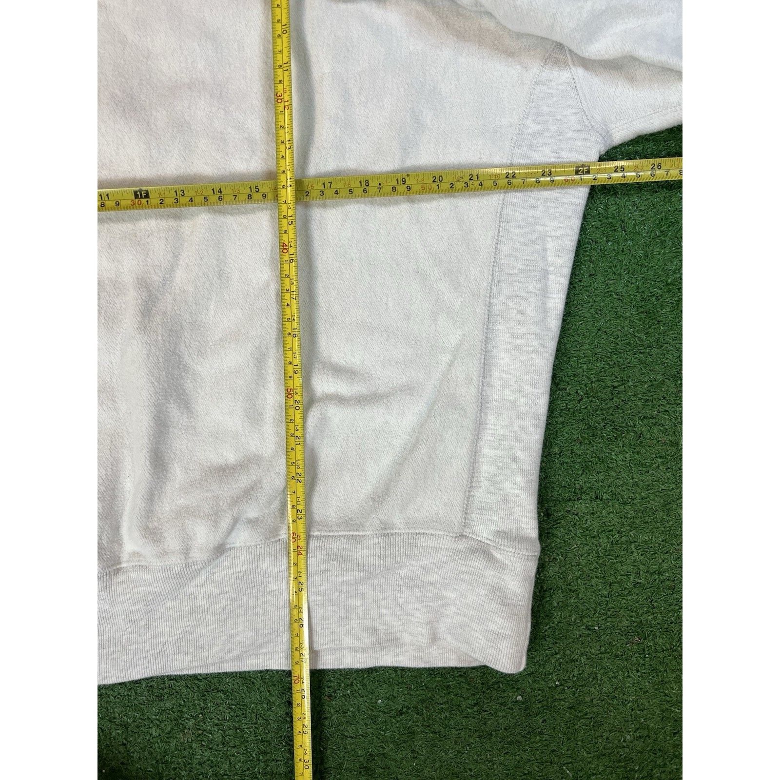 Champion Champion Inside Out Reverse Weave Gray Sweatshirt Sz LG Size US L / EU 52-54 / 3 - 4 Thumbnail