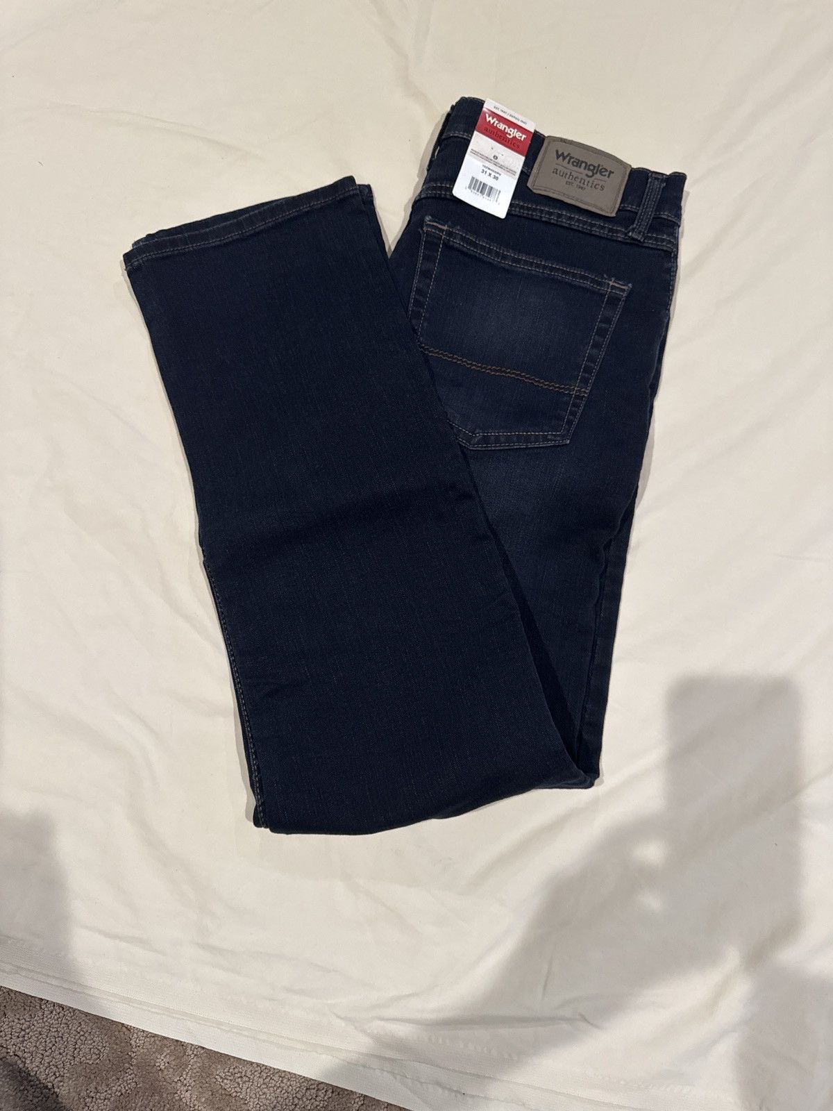 Wrangler Wrangler authentic EST. 1947 and size 31X30, Black denim Size US 31 - 5 Thumbnail