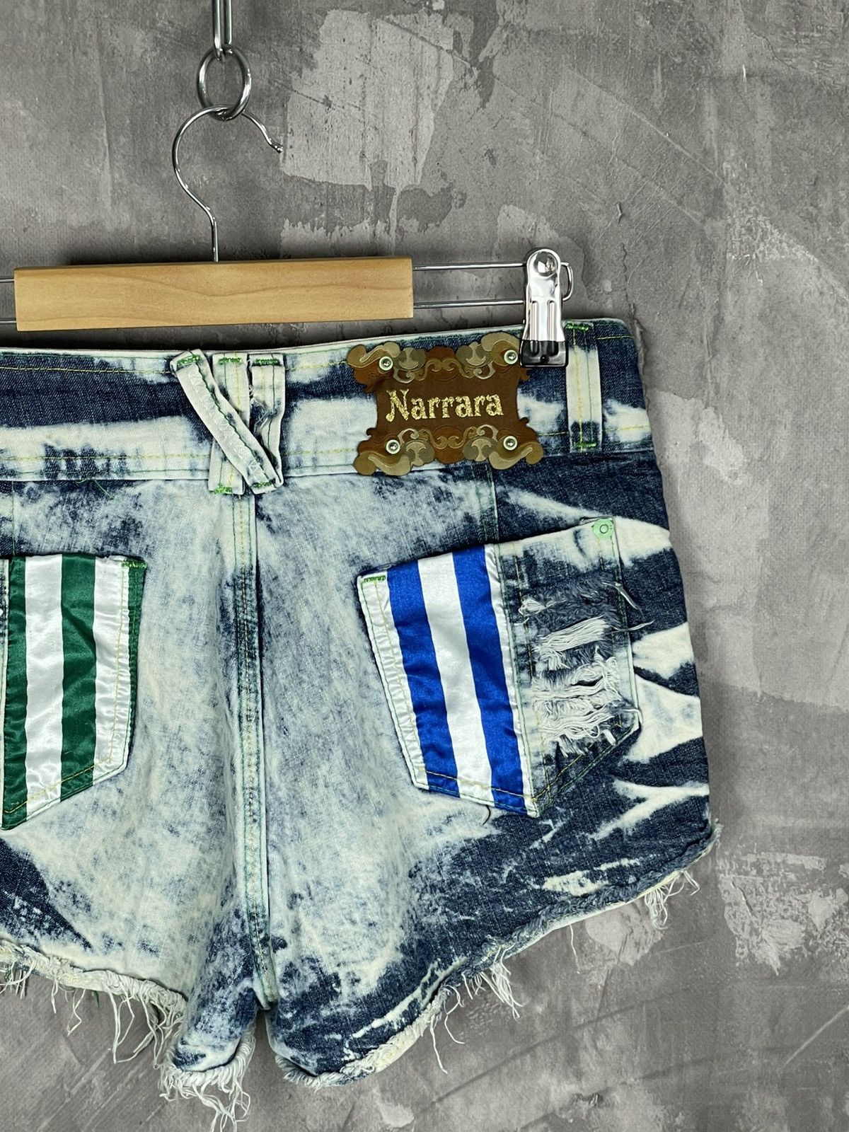20471120 × Hysteric Glamour × Japanese Brand Y2K Hysteric Glamour Vibe Sexy Factory Distressed Shorts Size 30" / US 8 / IT 44 - 10 Thumbnail