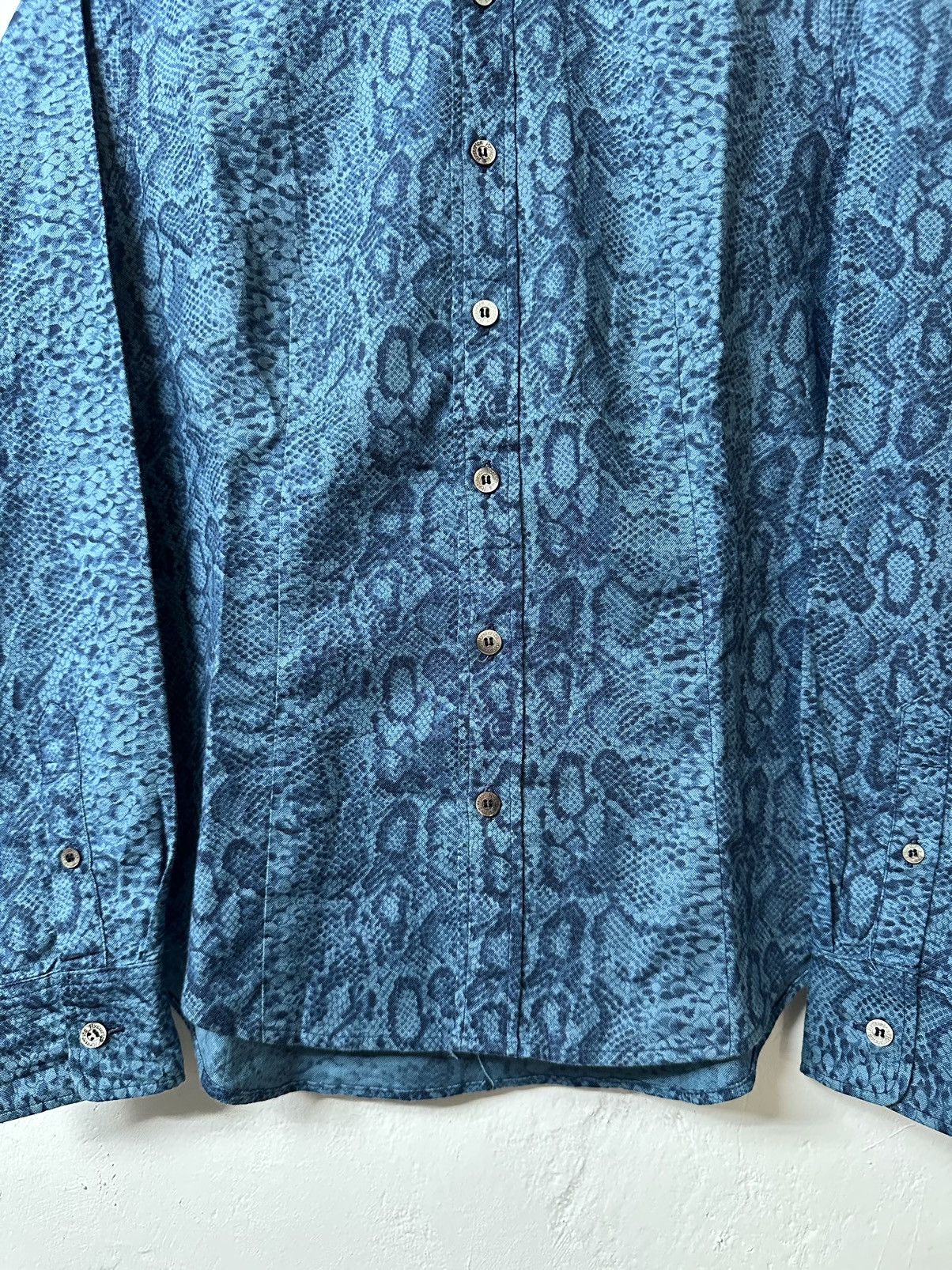 Hysteric Glamour Rare Hysteric Glamour Snake Skin Shirt Size US M / EU 48-50 / 2 - 3 Thumbnail