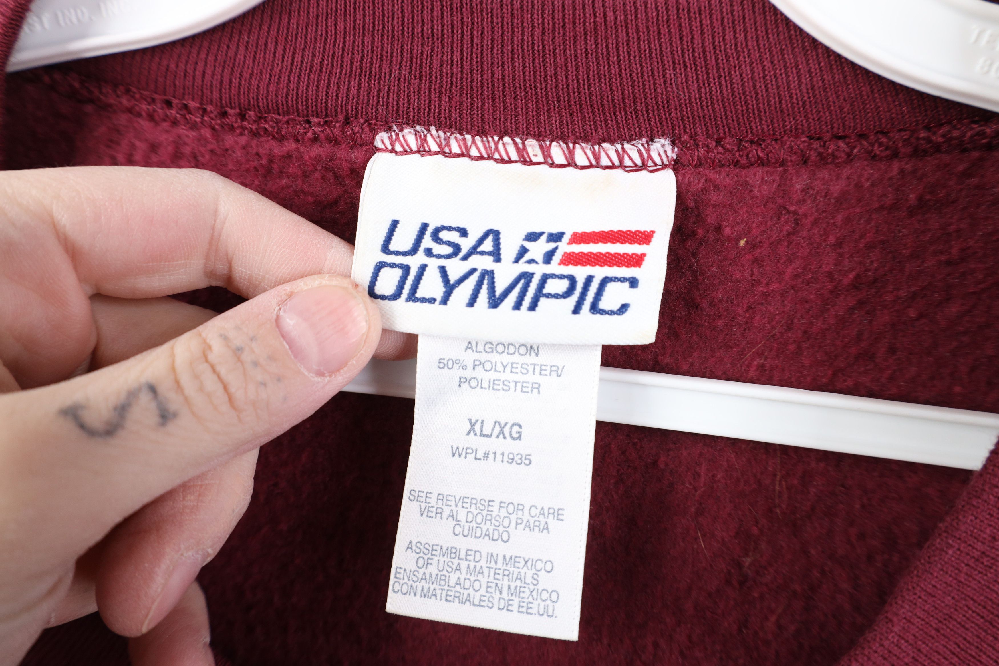 Vintage Vintage 90s USA Olympics Crewneck Sweatshirt Burgundy Red Size US XL / EU 56 / 4 - 9 Thumbnail