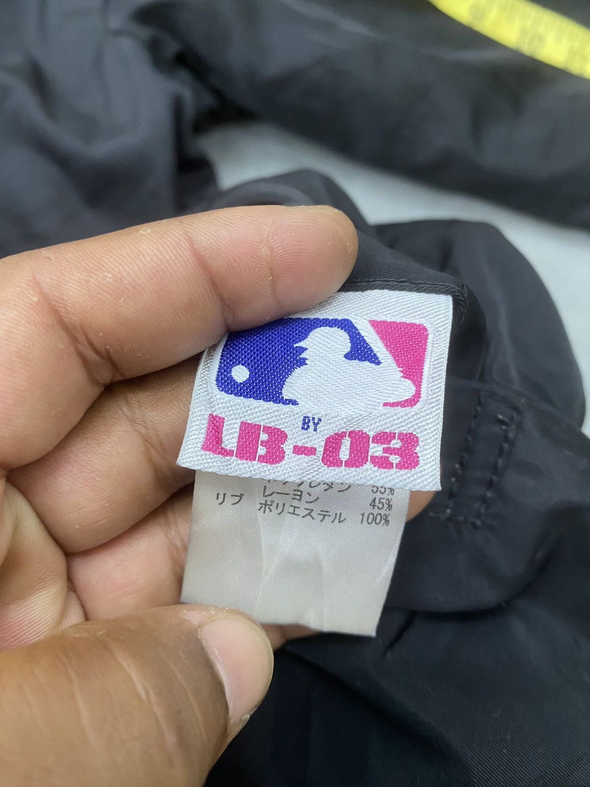 MLB × New York Yankees (N) MLB LB-03 REVERSIBLE HOODIE BOMBER JACKET FULL ZIP Size US M / EU 48-50 / 2 - 18 Thumbnail