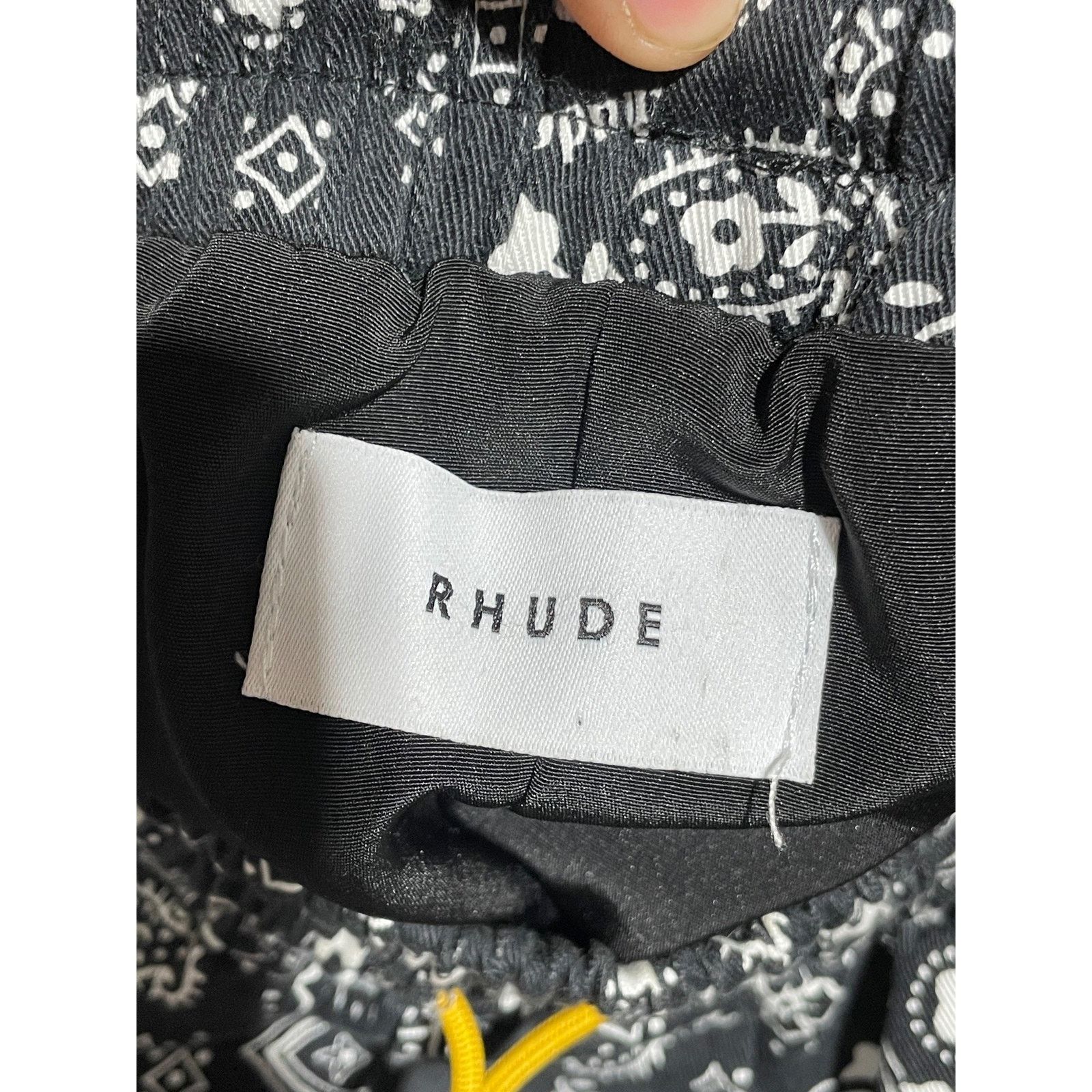 Rhude RHUDE BANDANA SHORTS 'BLACK' SIZE MEDIUM PREOWNED Size US 28 / EU 44 - 3 Thumbnail