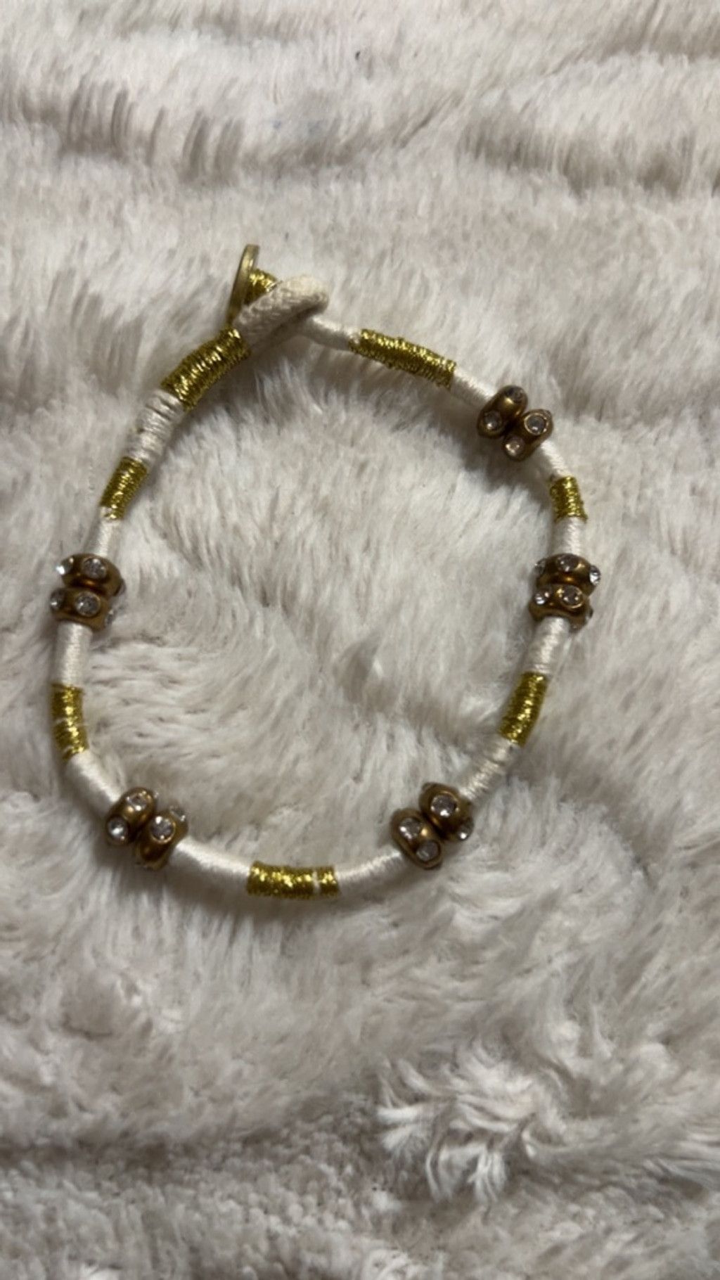 Hollister Women's Hollister One Size White Gold Beaded Bracelet Size ONE SIZE - 2 Thumbnail