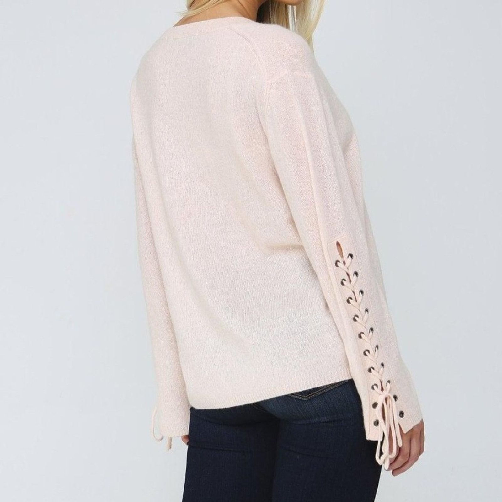 360Cashmere V-Neck Cashmere Sweater with Lace Up Sleeve - 360 Cashmere Size XS / US 0-2 / IT 36-38 - 6 Thumbnail