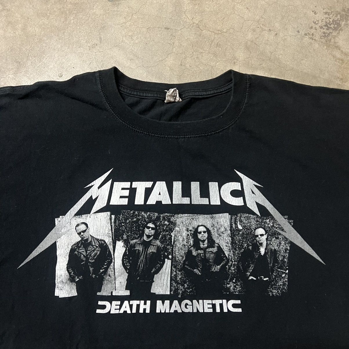Band Tees × Metallica × Vintage Vintage 2000’s Metallica World Magnetic Tour Band T-Shirt Size US XL / EU 56 / 4 - 5 Thumbnail
