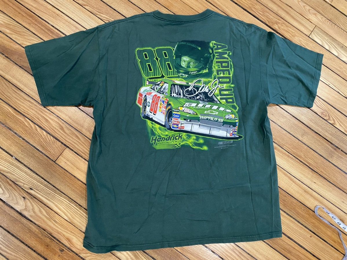 Chase Authentics × NASCAR × Vintage Vintage Dale Earnhardt Jr Tshirt XL/xxl Size US XL / EU 56 / 4 - 3 Thumbnail