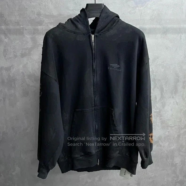 Balenciaga Black Graphic Zip Sweatshirt.
