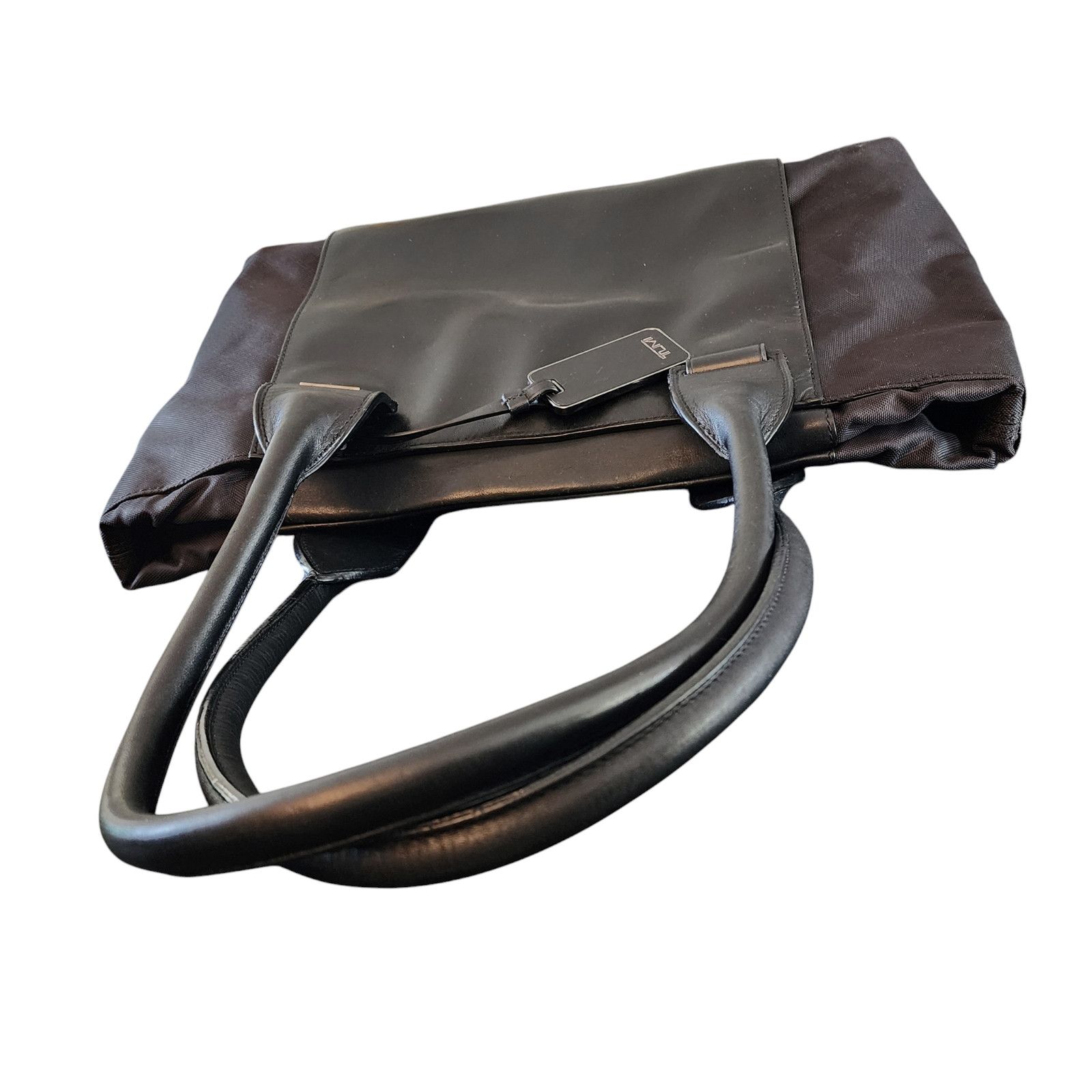 Tumi Tumi black leather tinkerlust shoulder carry-on bag Size ONE SIZE - 11 Thumbnail
