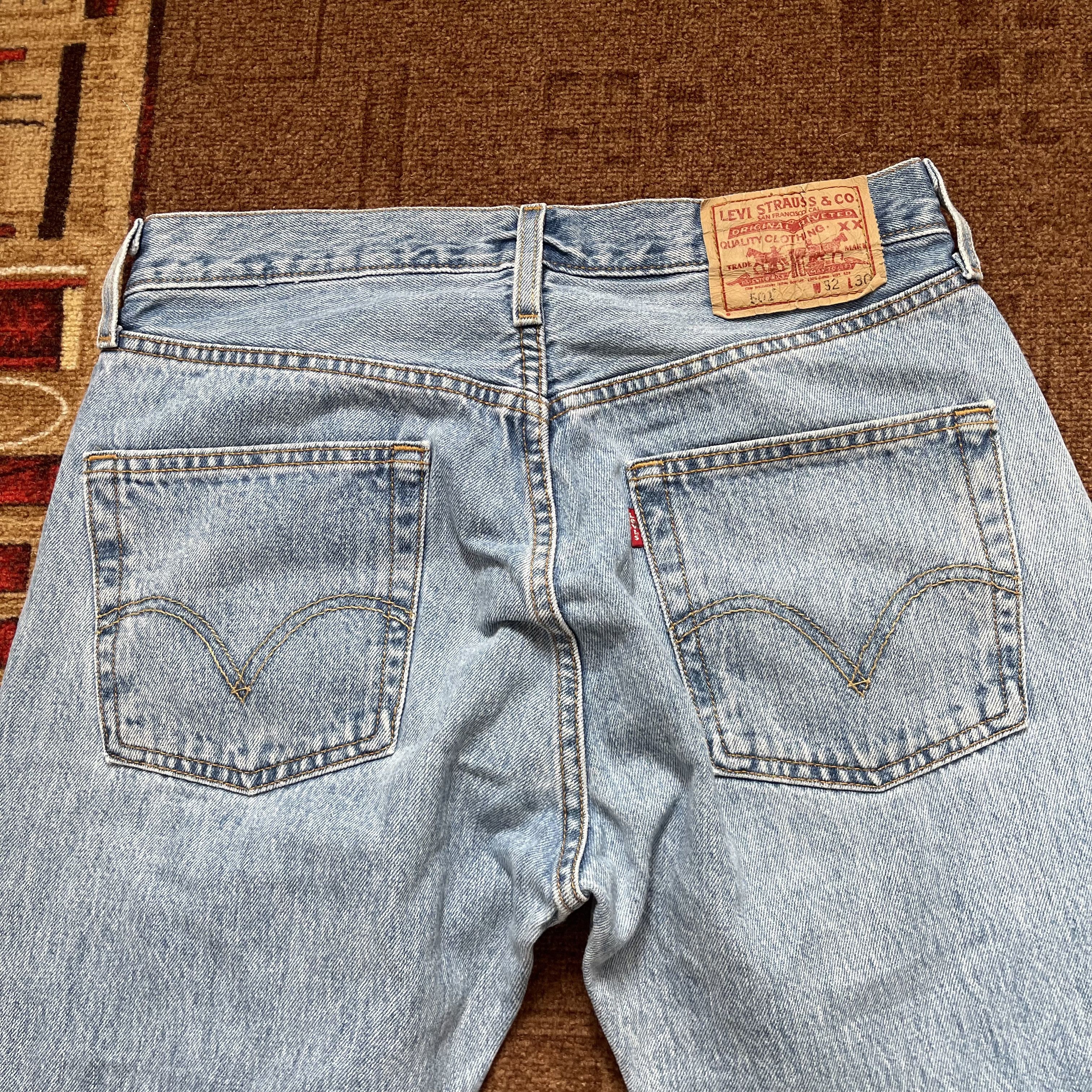Jean × Vintage 90s Vintage Levi's 501 Blue white Jeans 32x30 Size US 32 / EU 48 - 3 Thumbnail